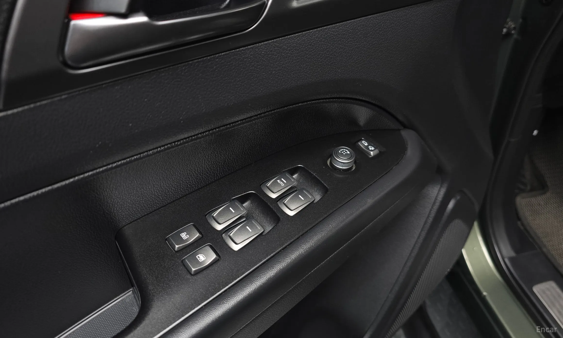 KG Mobility (SsangYong) Rexton Sports Khan превью 17