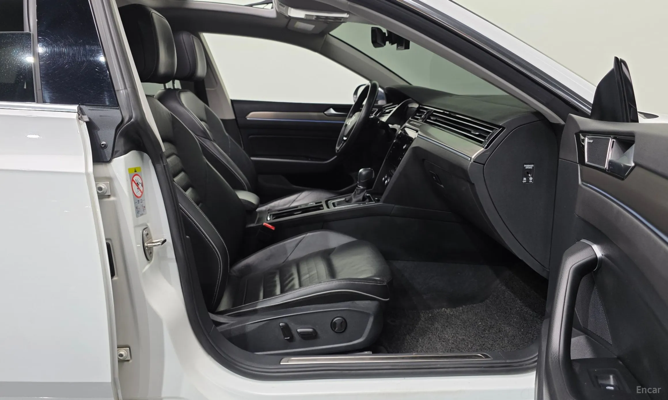 Volkswagen Ateon превью 11