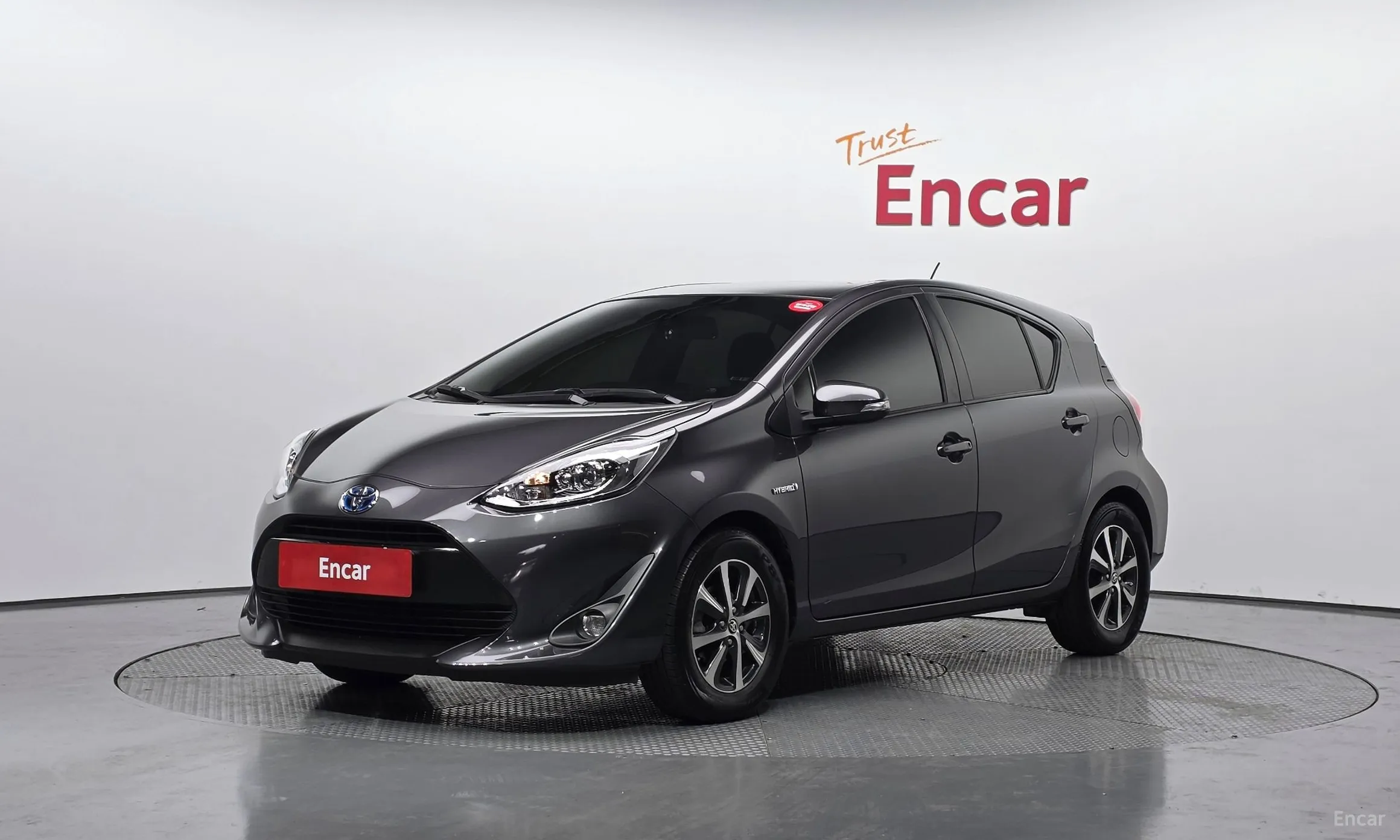Prius C