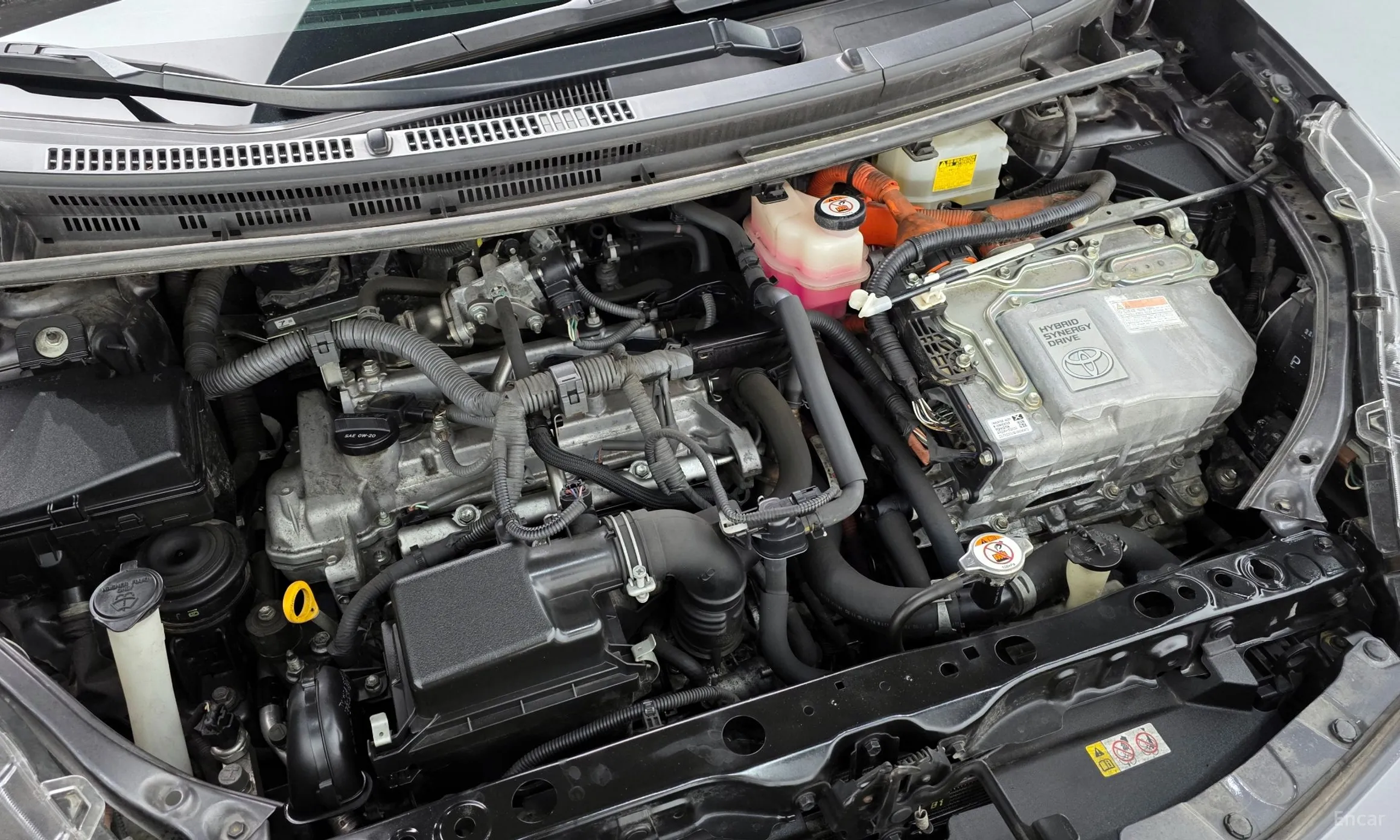 Toyota Prius C превью 6