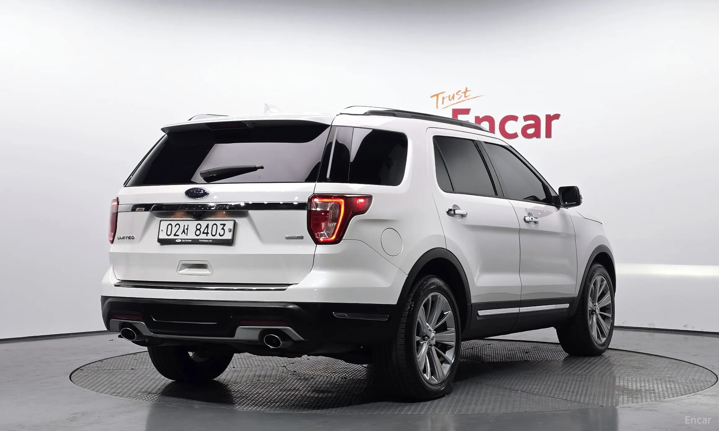 Ford Explorer превью 2