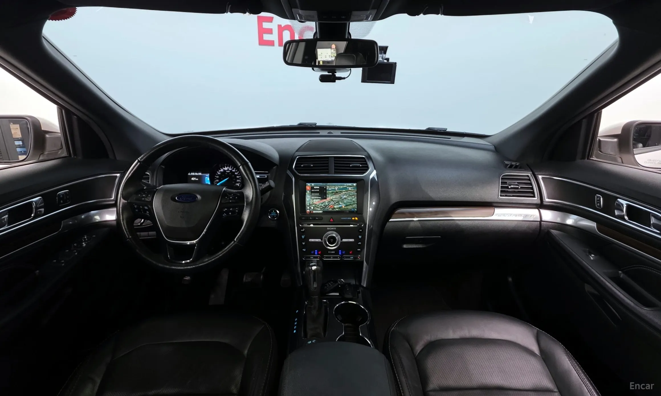 Ford Explorer превью 7