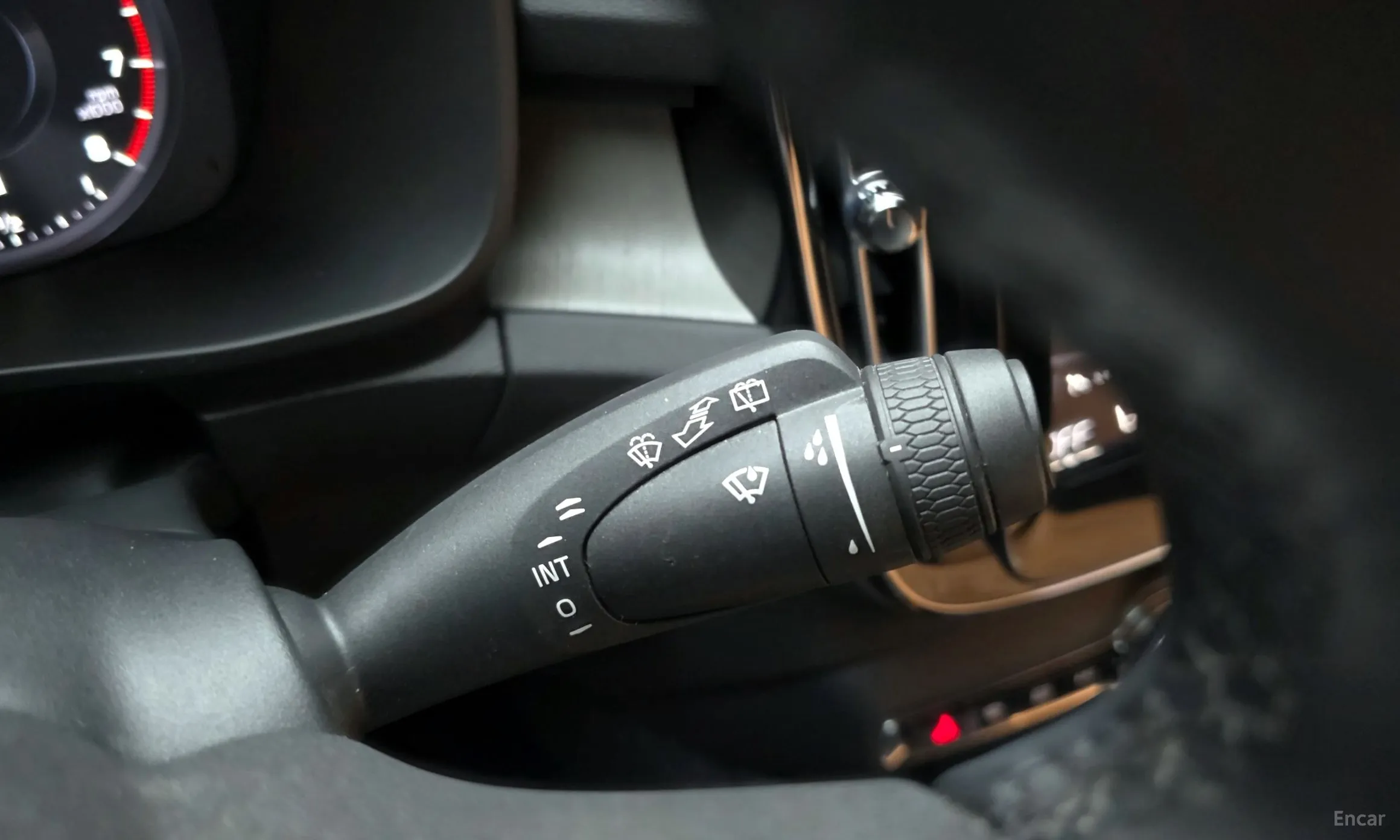 Volvo XC40 превью 17