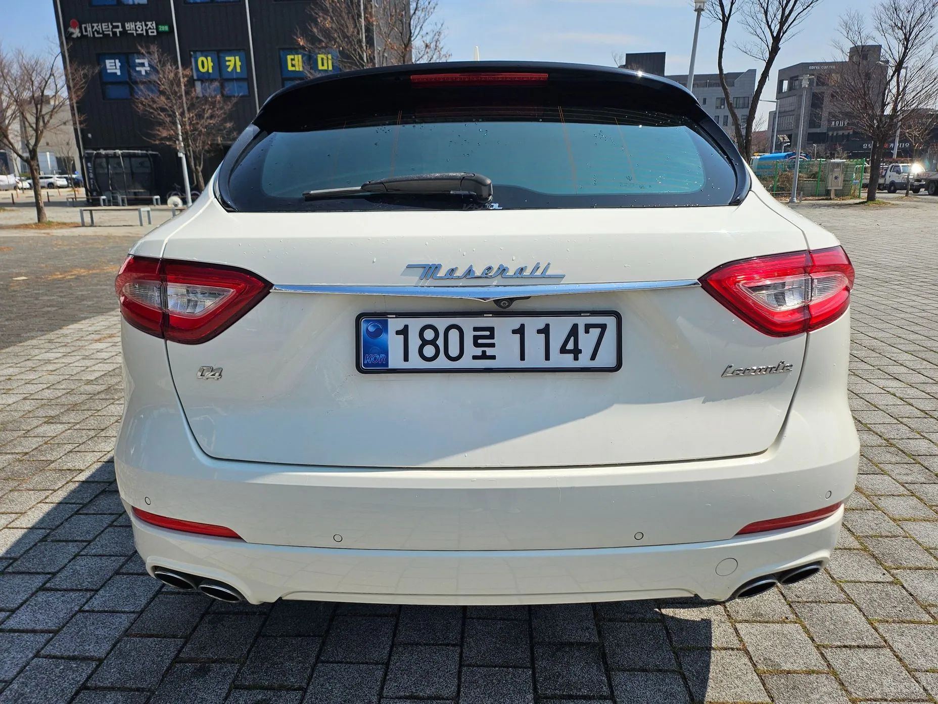 Maserati Levante превью 9