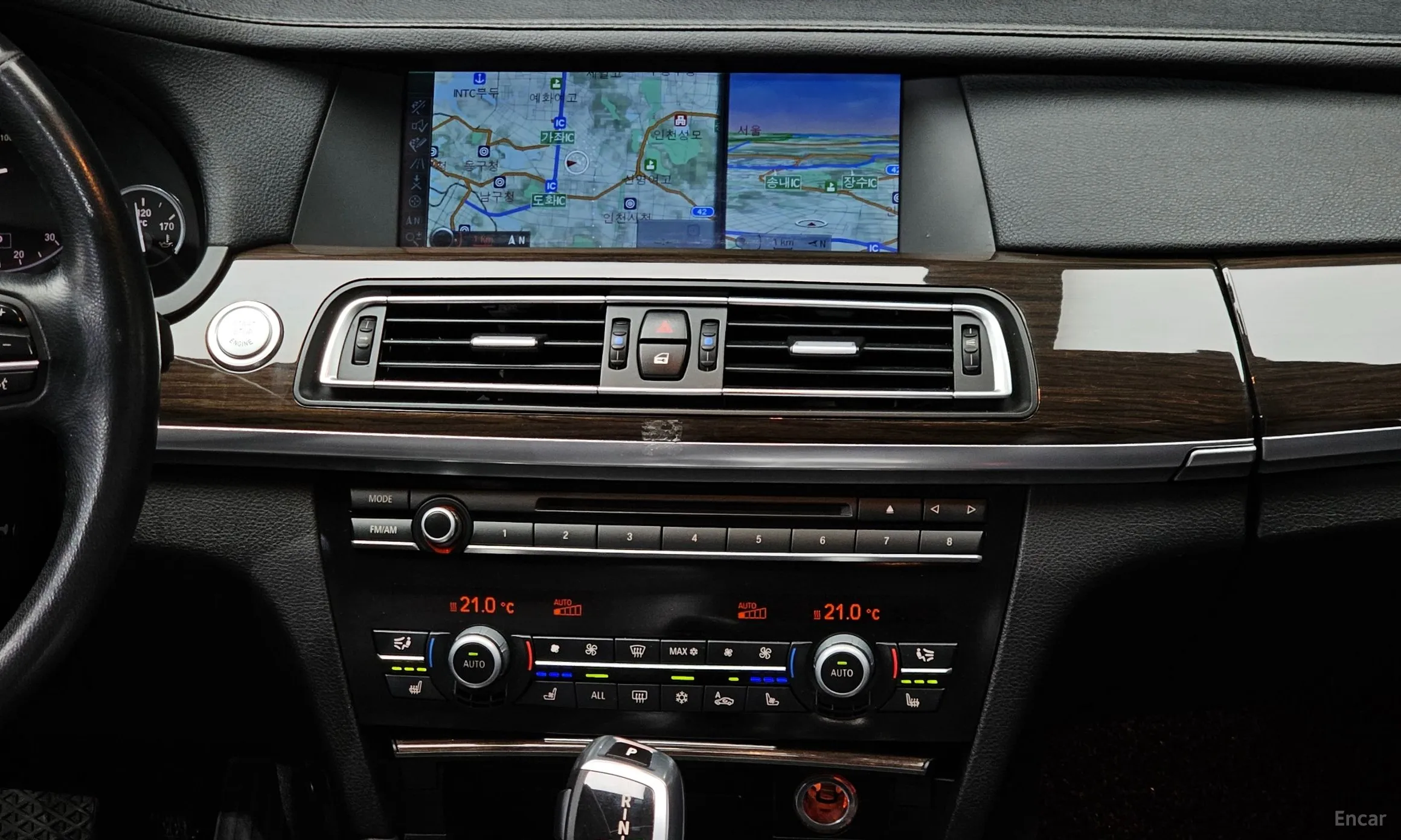 BMW 7 Series (F01) превью 14