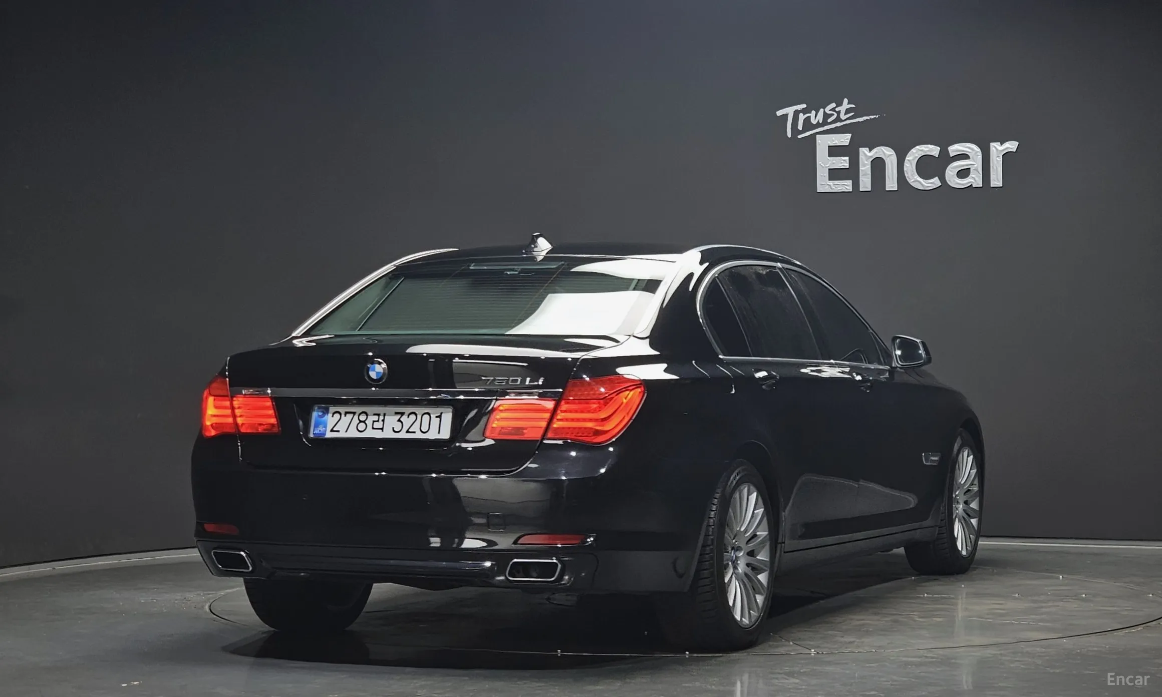 BMW 7 Series (F01) превью 2