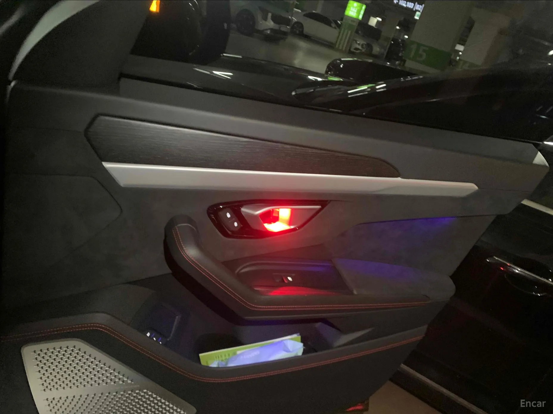 Lamborghini Urus превью 8