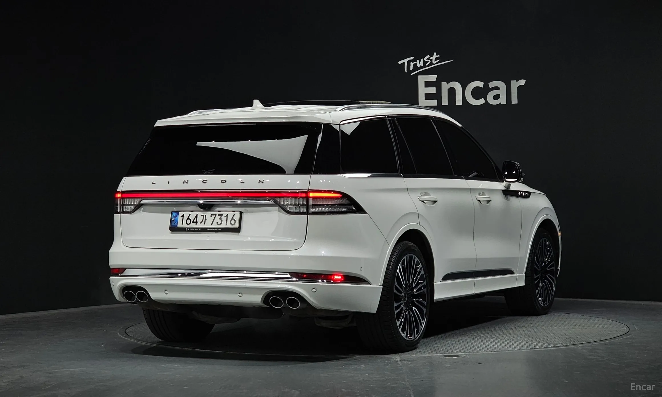 Lincoln Aviator 2nd Generation превью 2