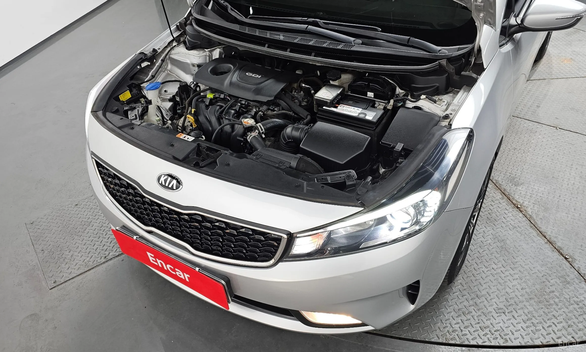 Kia K3 превью 6