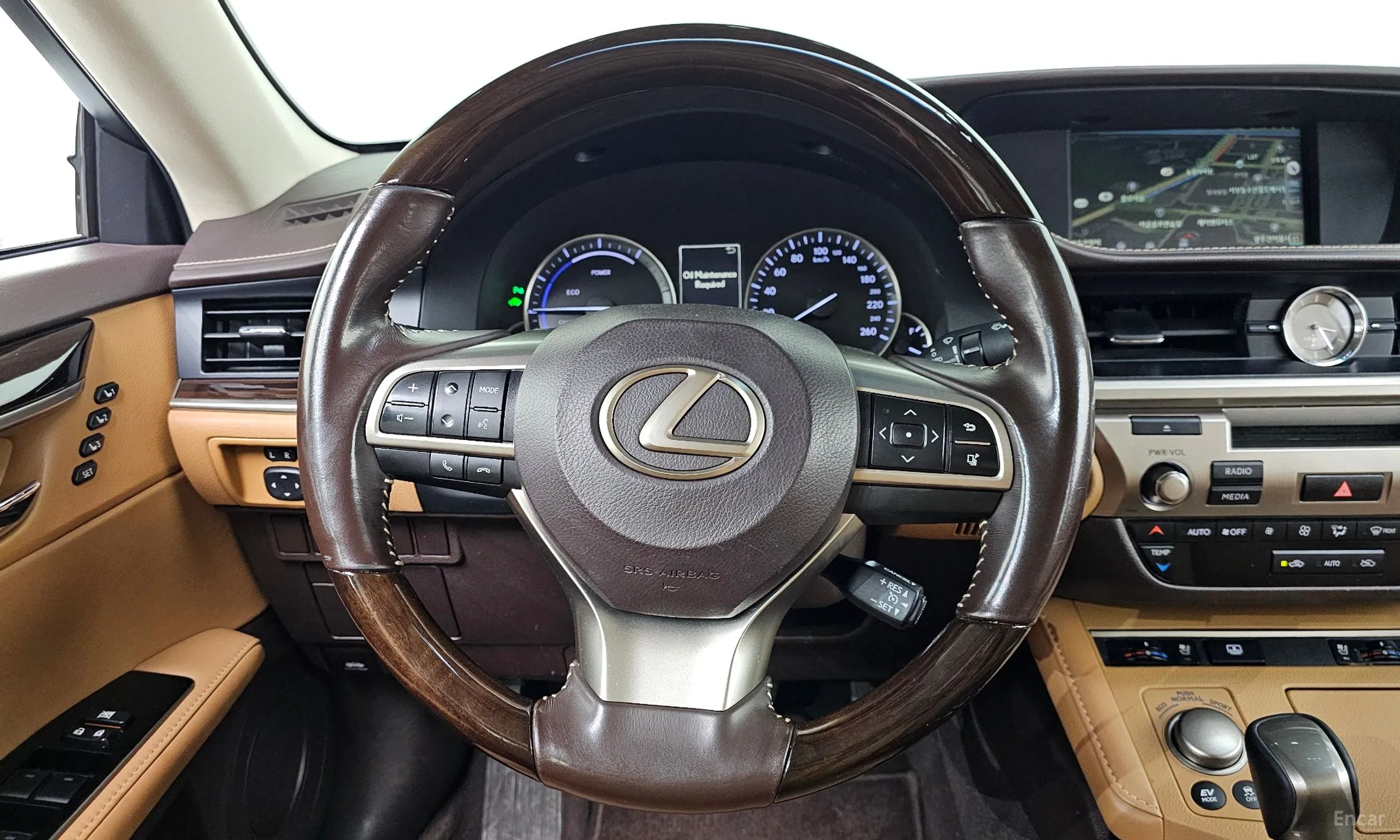 Lexus New ES300h превью 13