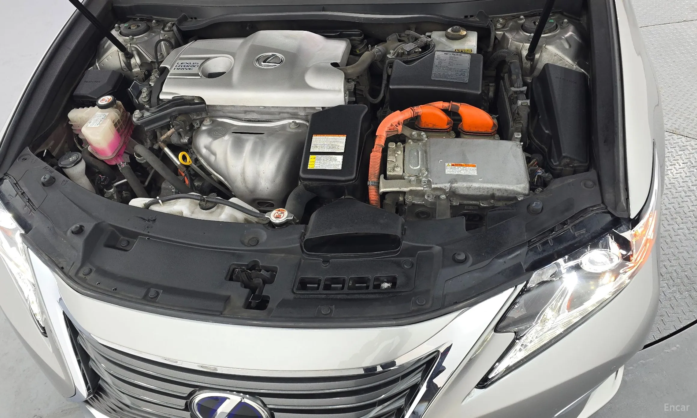 Lexus New ES300h превью 6
