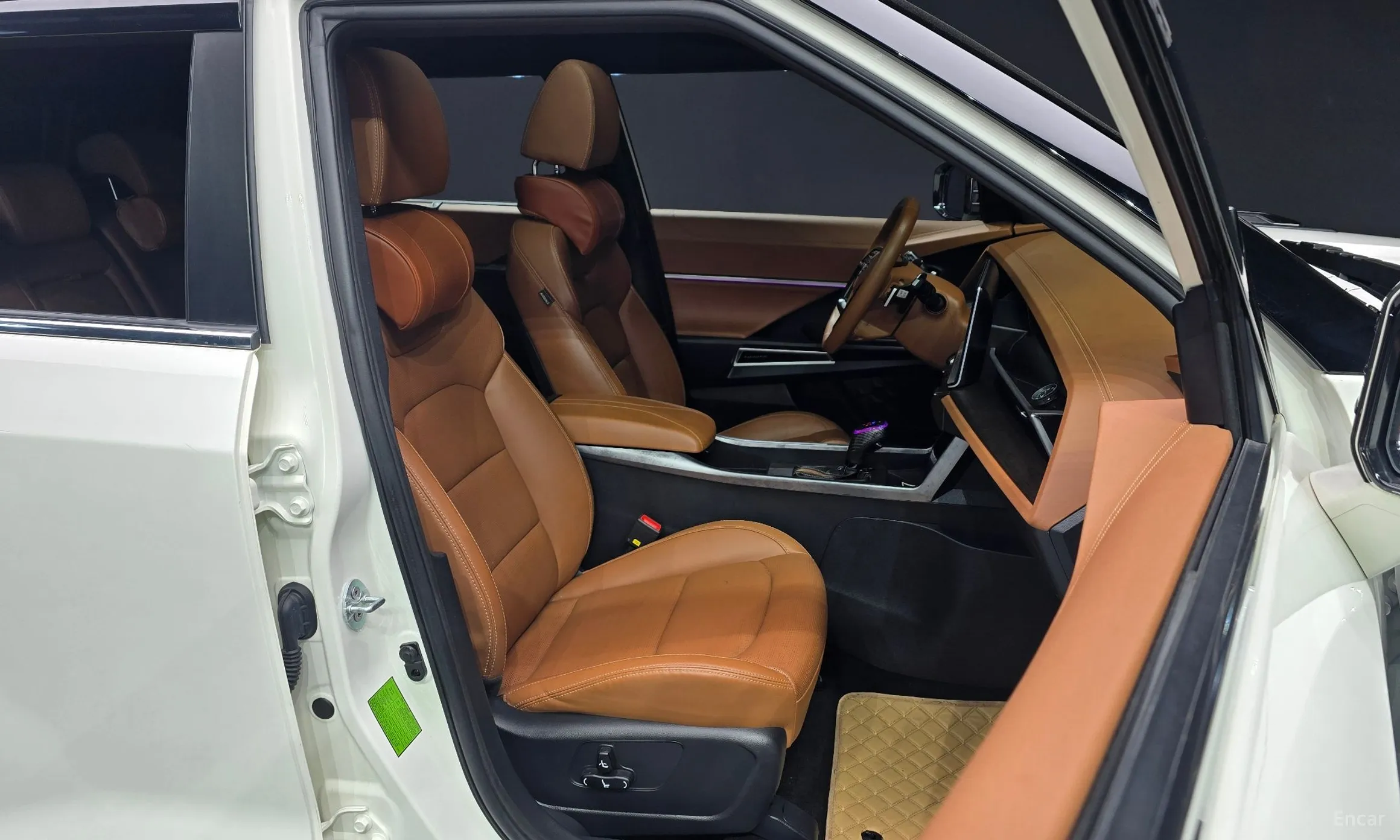 KG Mobility (SsangYong) Torres превью 10