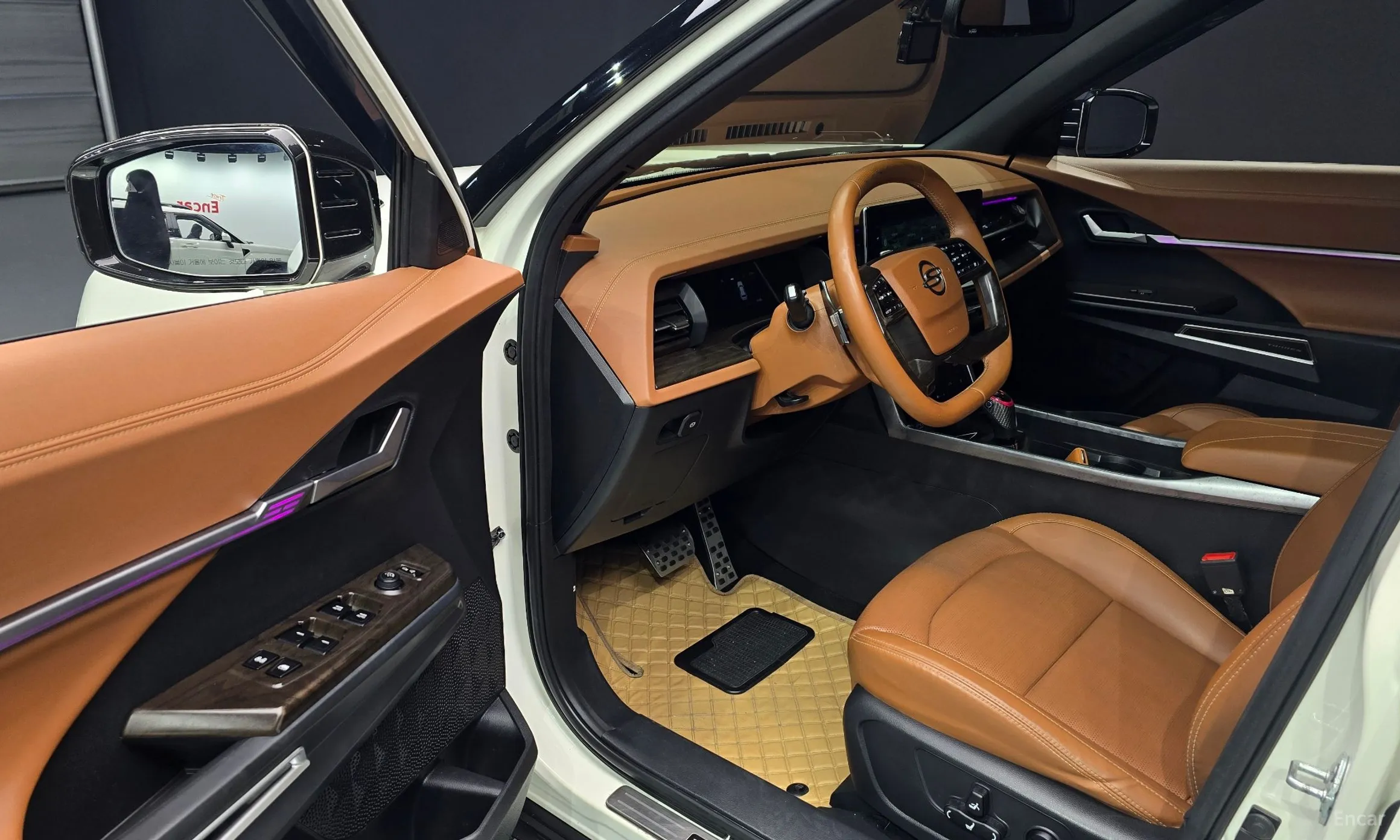 KG Mobility (SsangYong) Torres превью 11