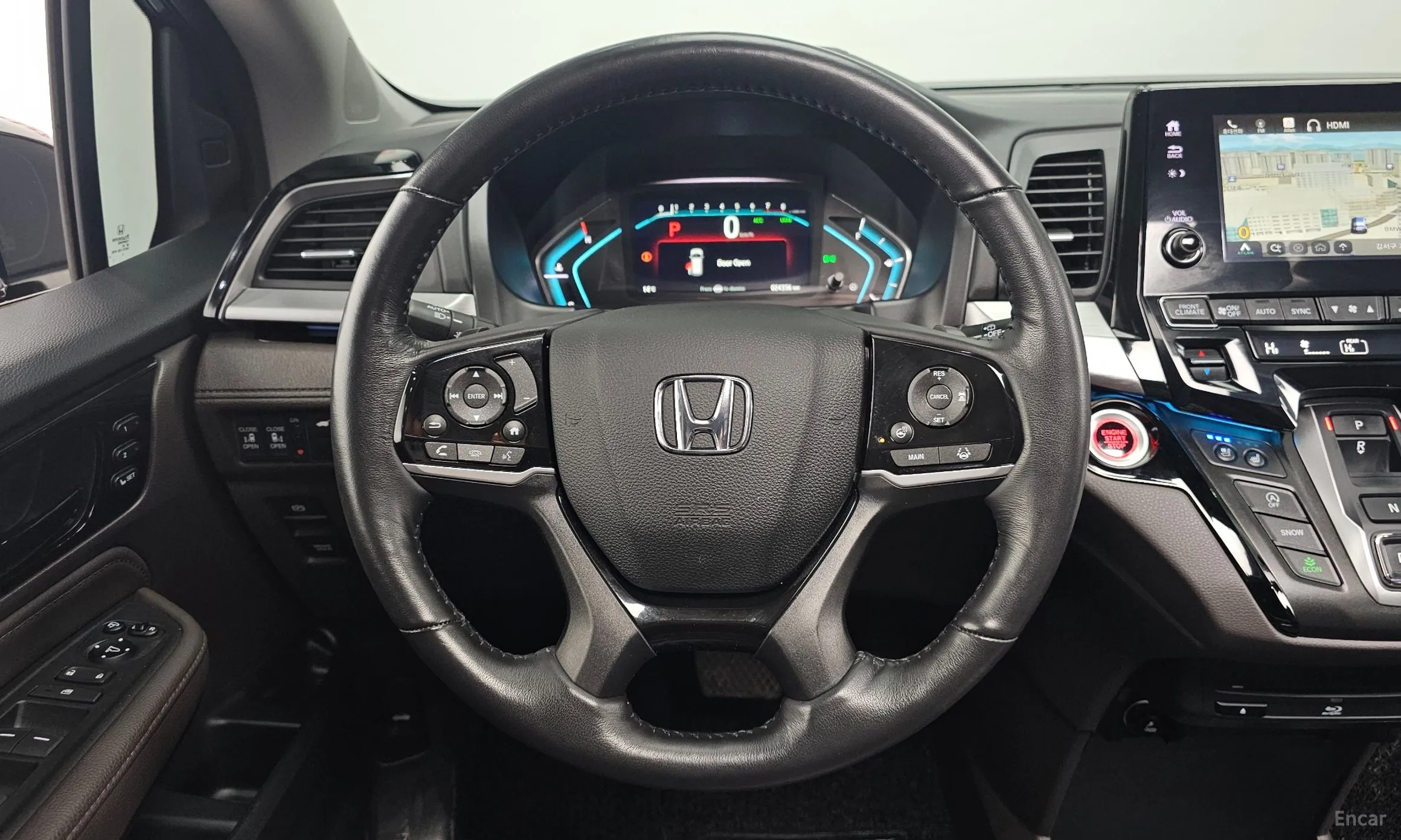 Honda Odyssey превью 13