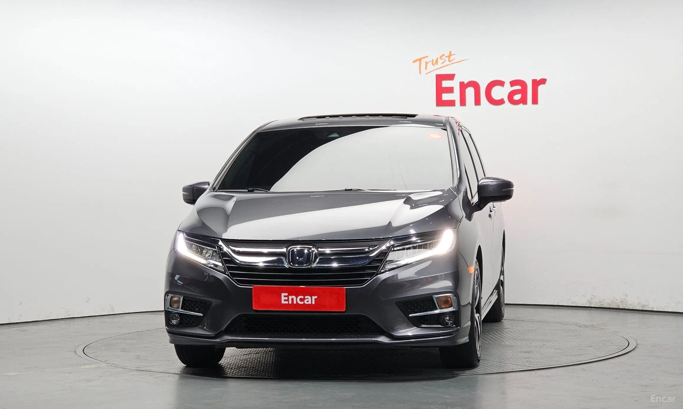 Honda Odyssey превью 3