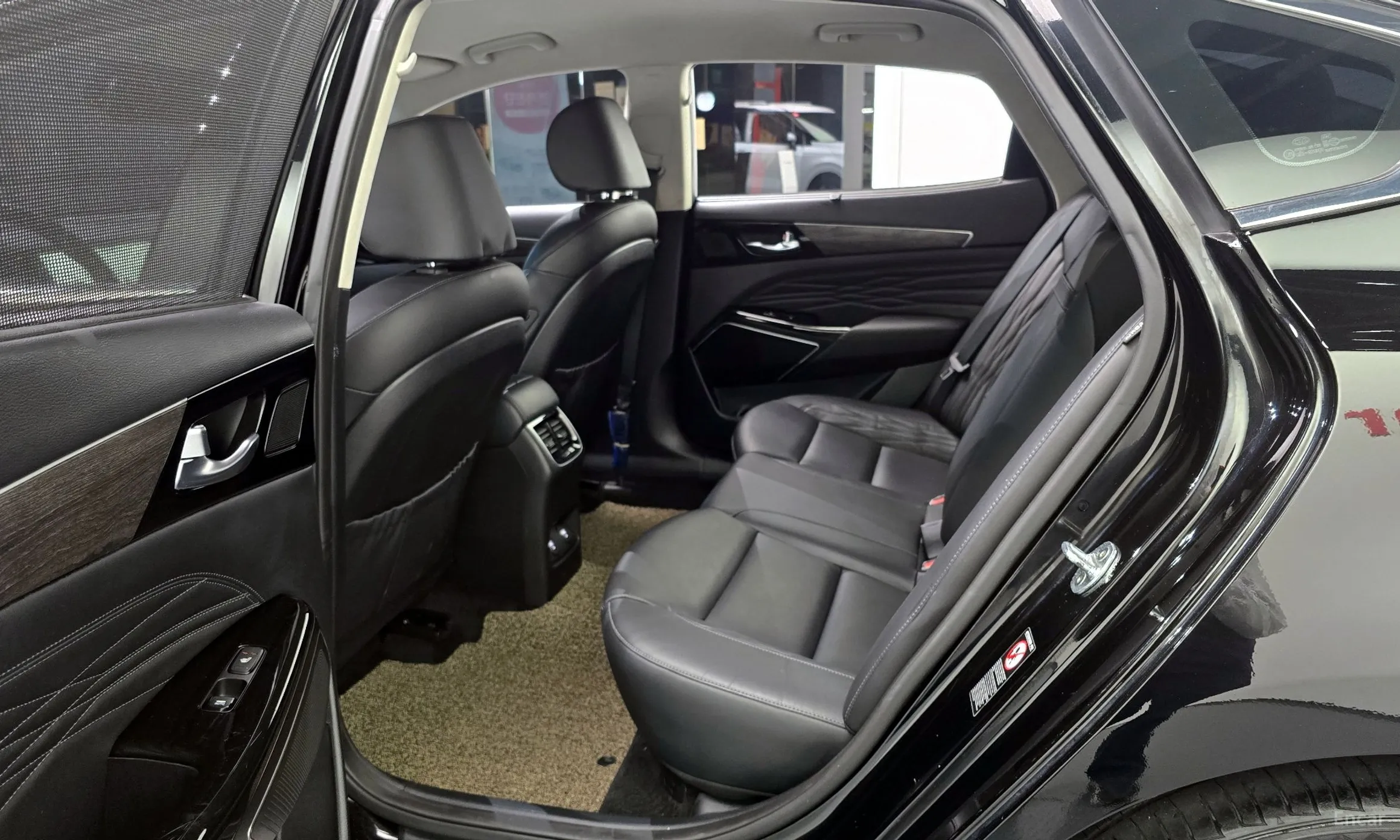 Kia K7 Premier превью 13
