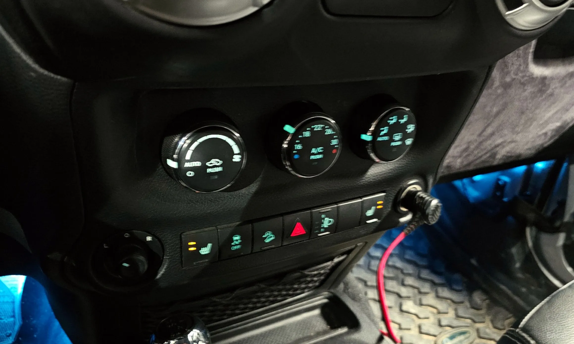Jeep Wrangler (JK) превью 17