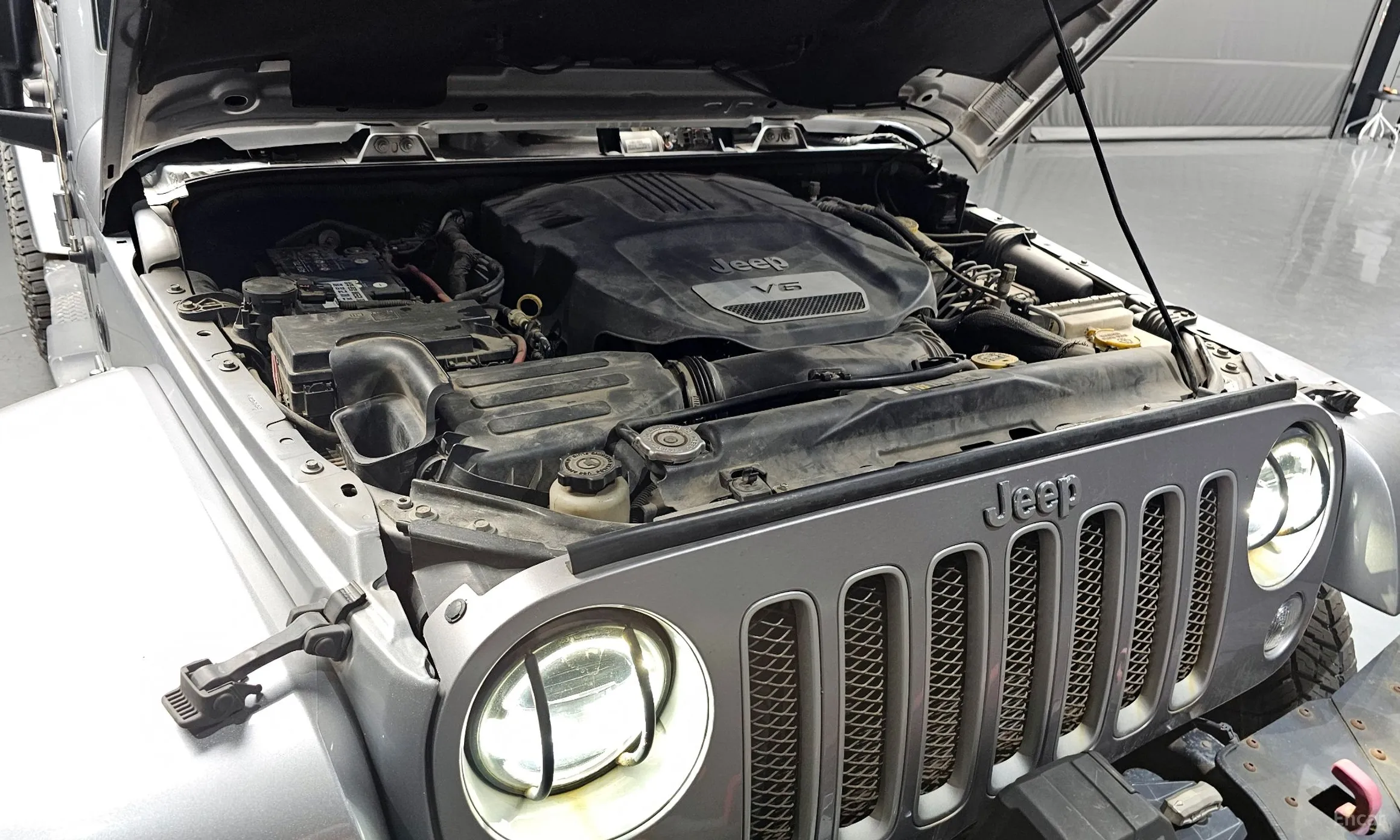 Jeep Wrangler (JK) превью 6