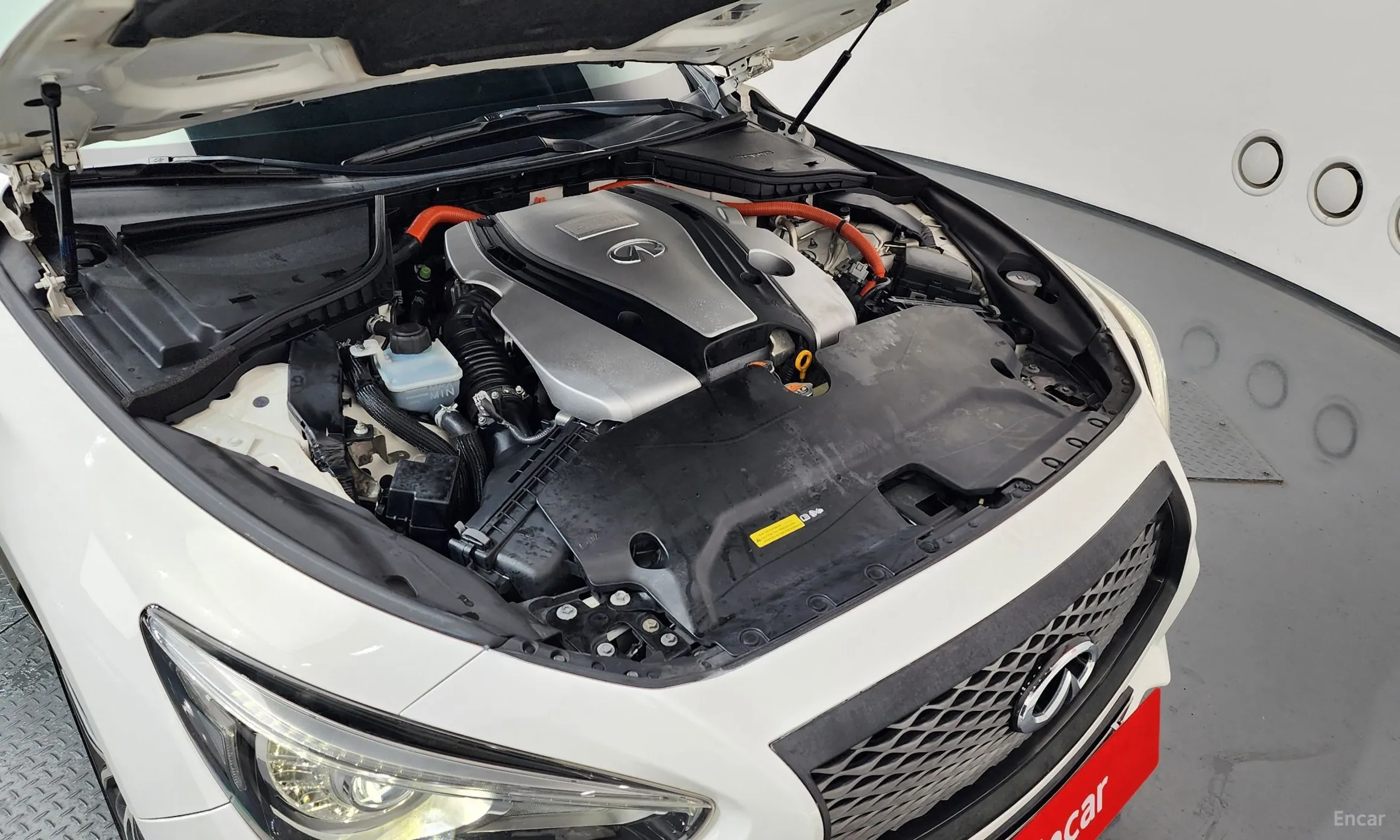 Infiniti Q50 превью 6