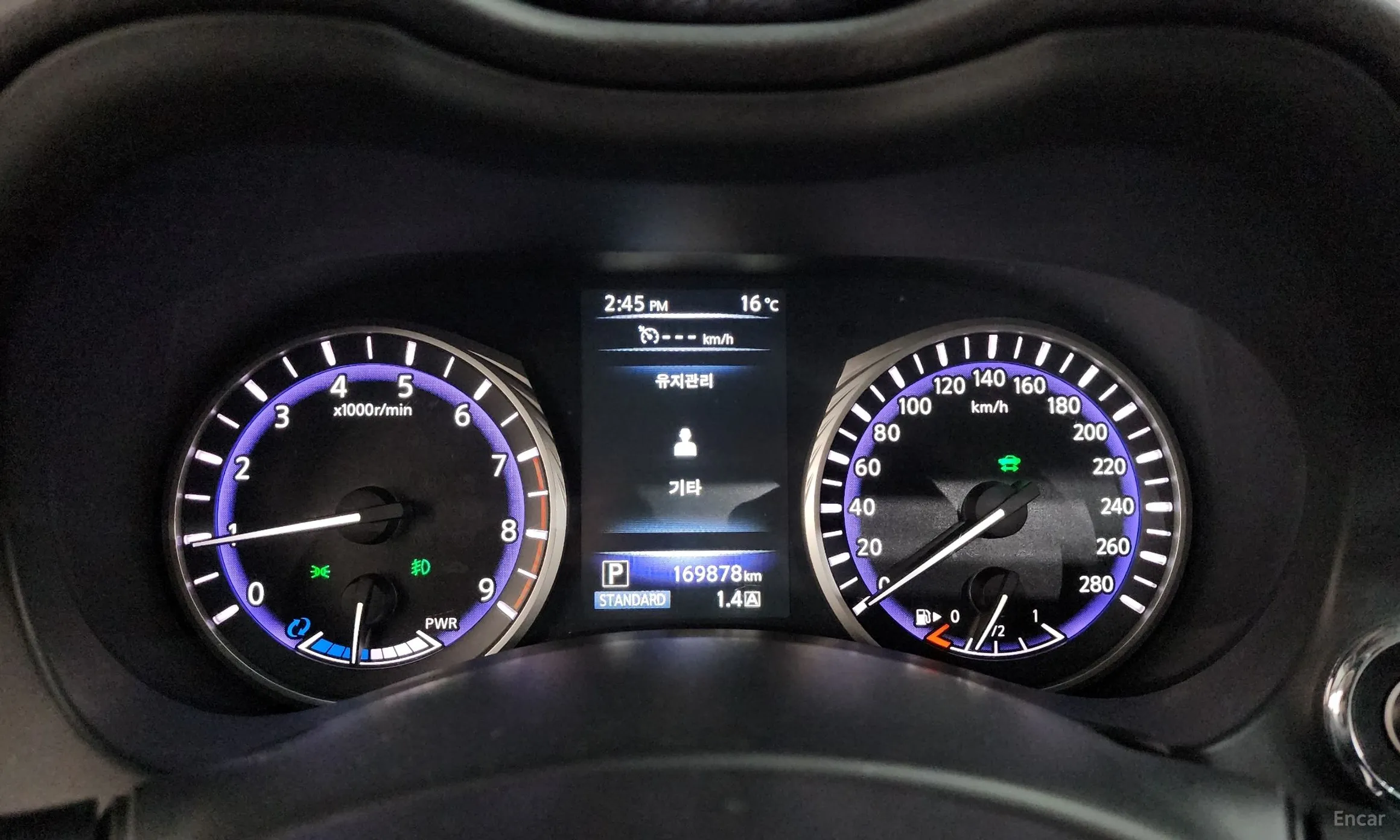 Infiniti Q50 превью 8