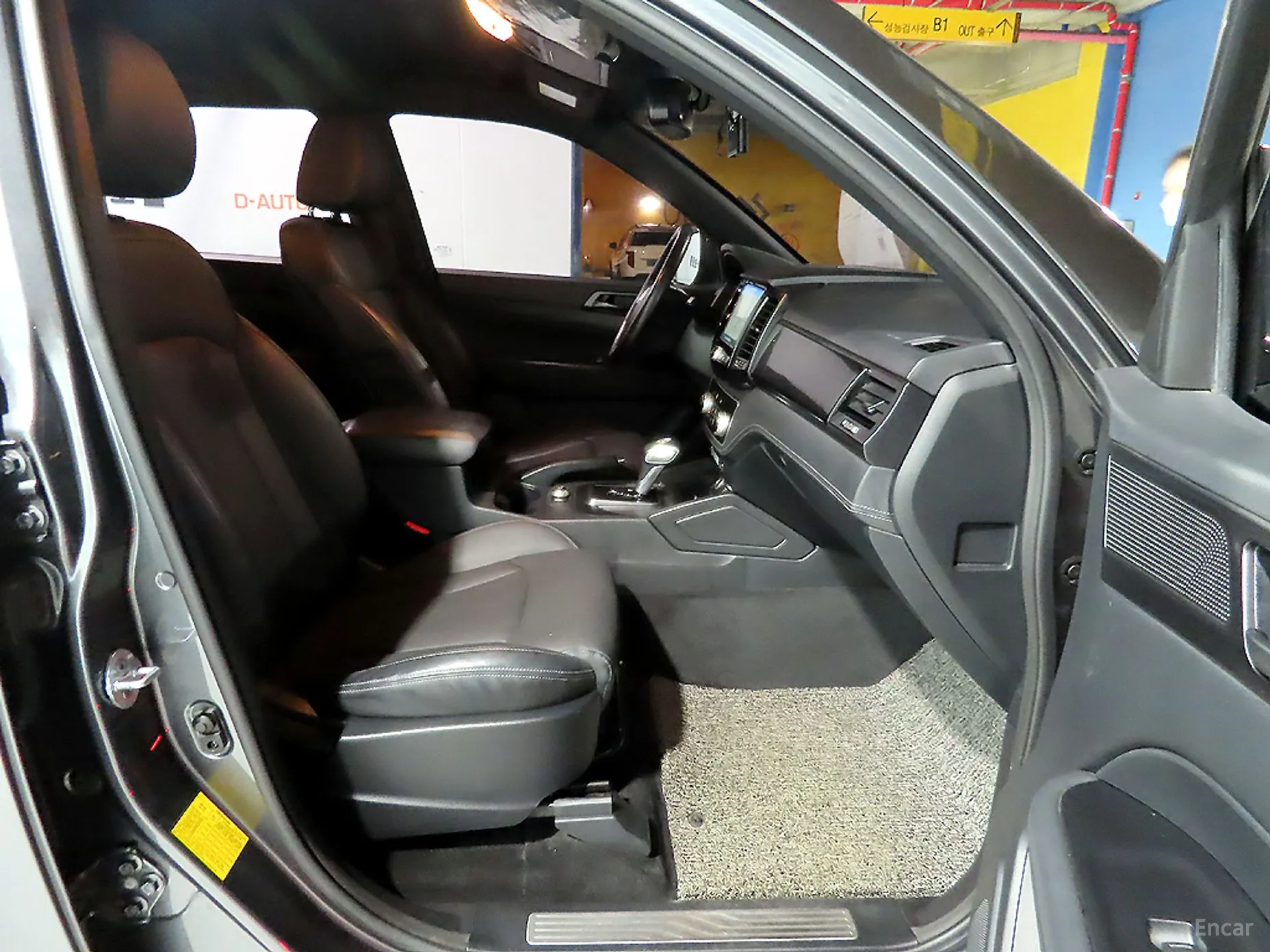KG Mobility (SsangYong) Rexton Sports превью 11