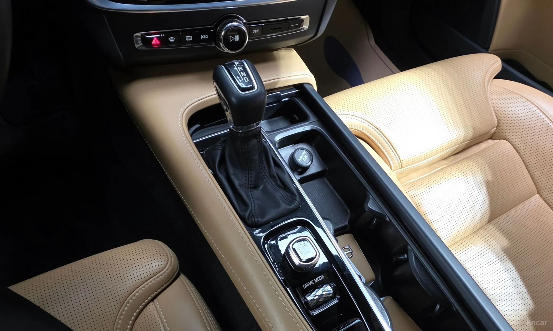 Volvo S90 превью 9