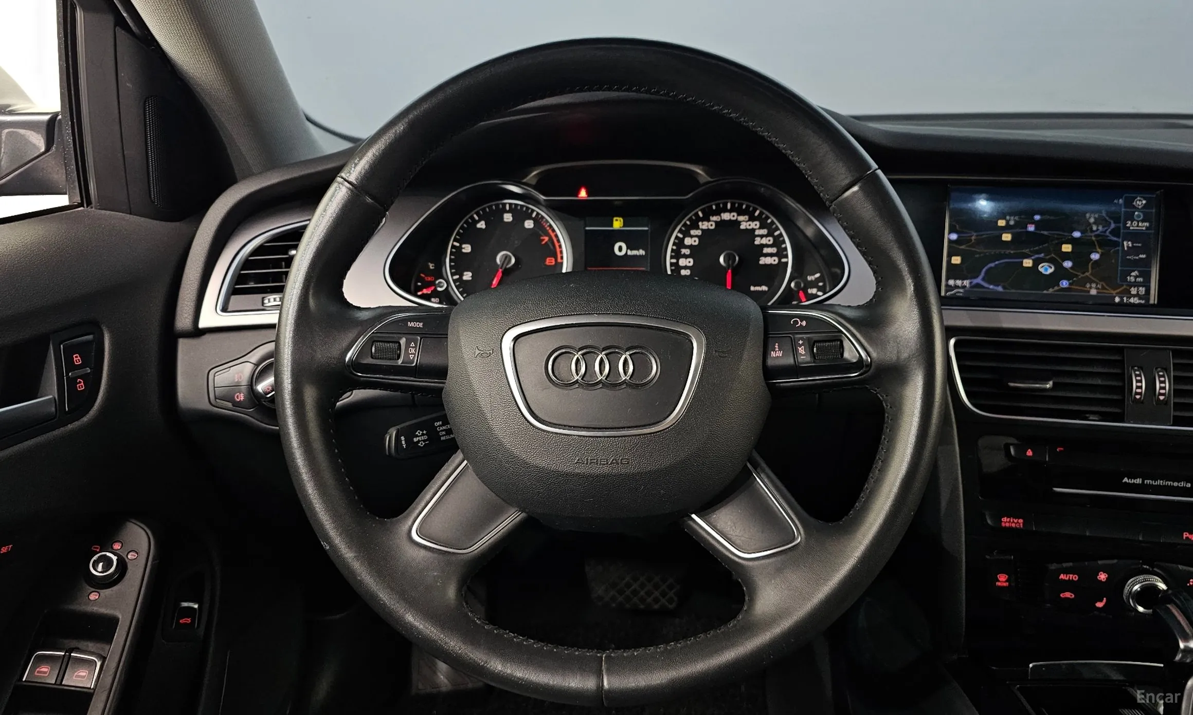 Audi New A4 превью 13