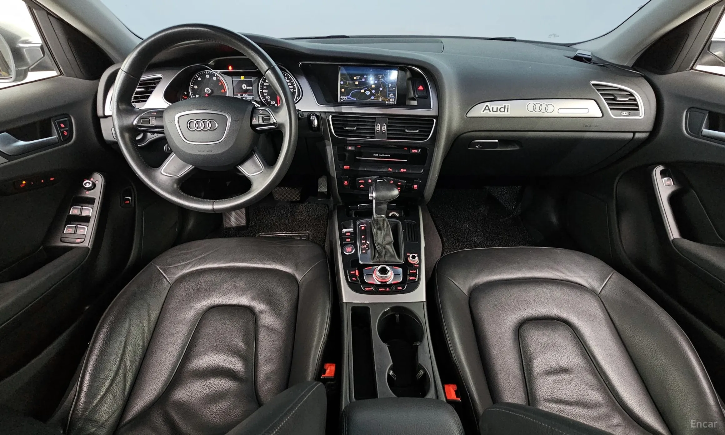 Audi New A4 превью 7