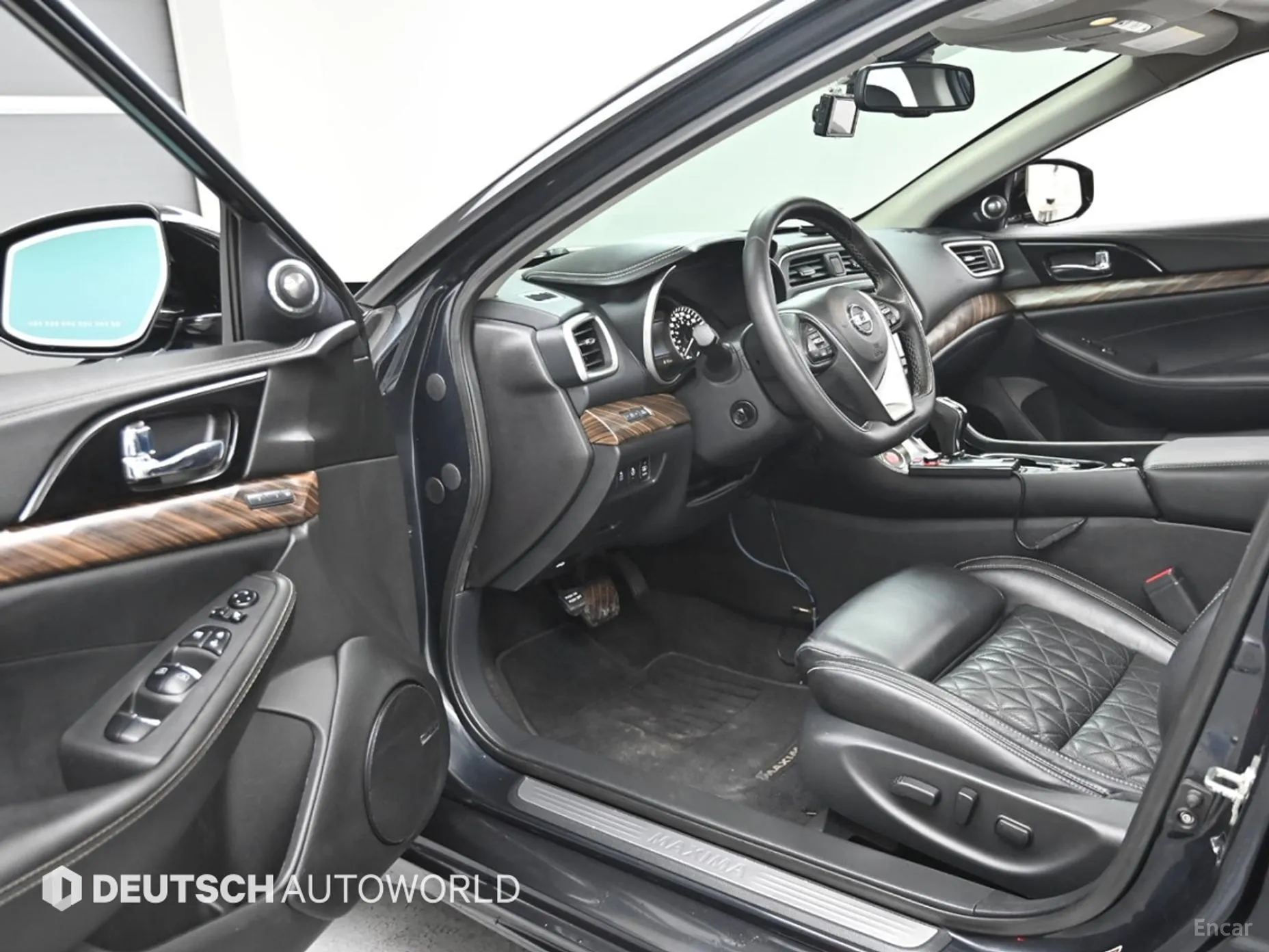 Nissan Maxima (A36) превью 11