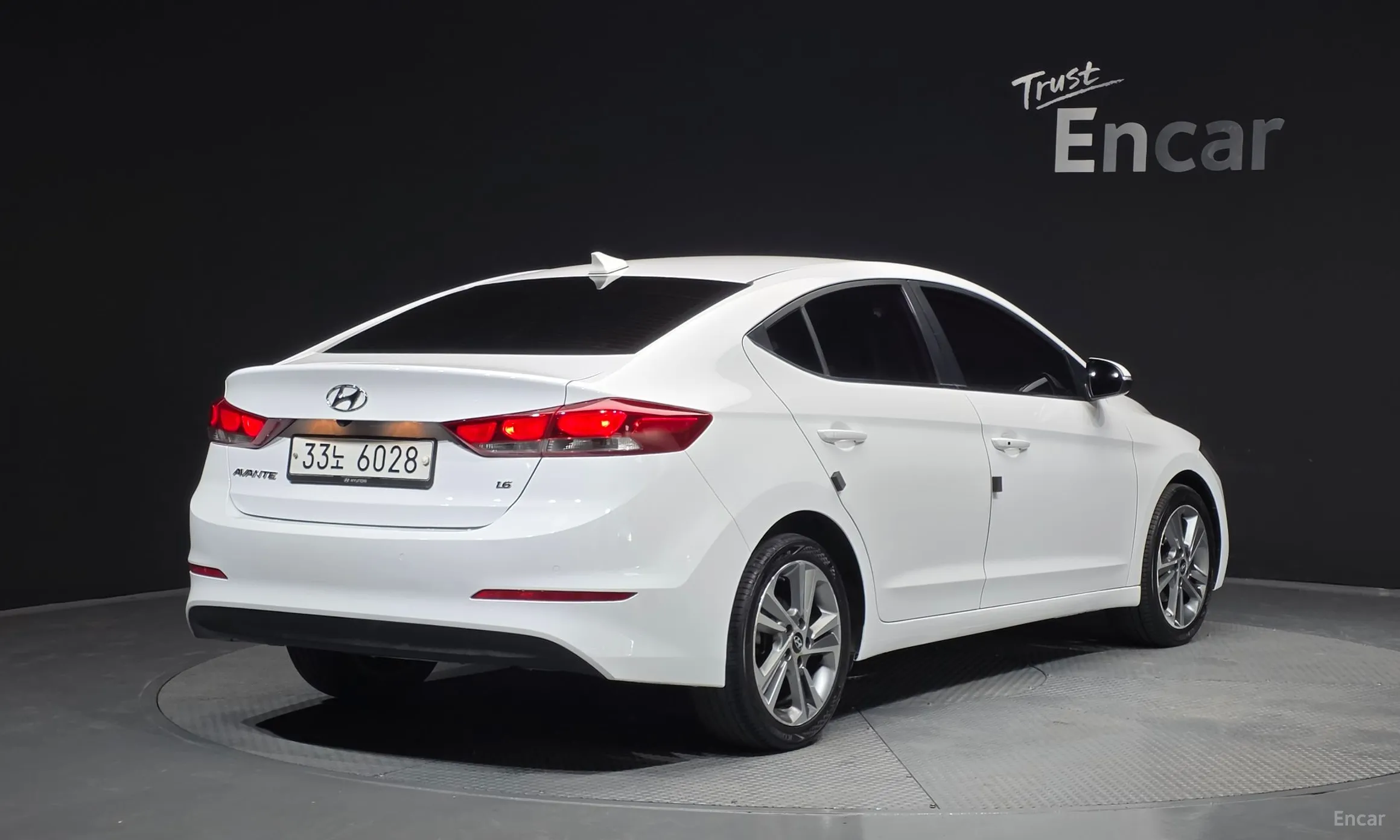 Hyundai Avante AD