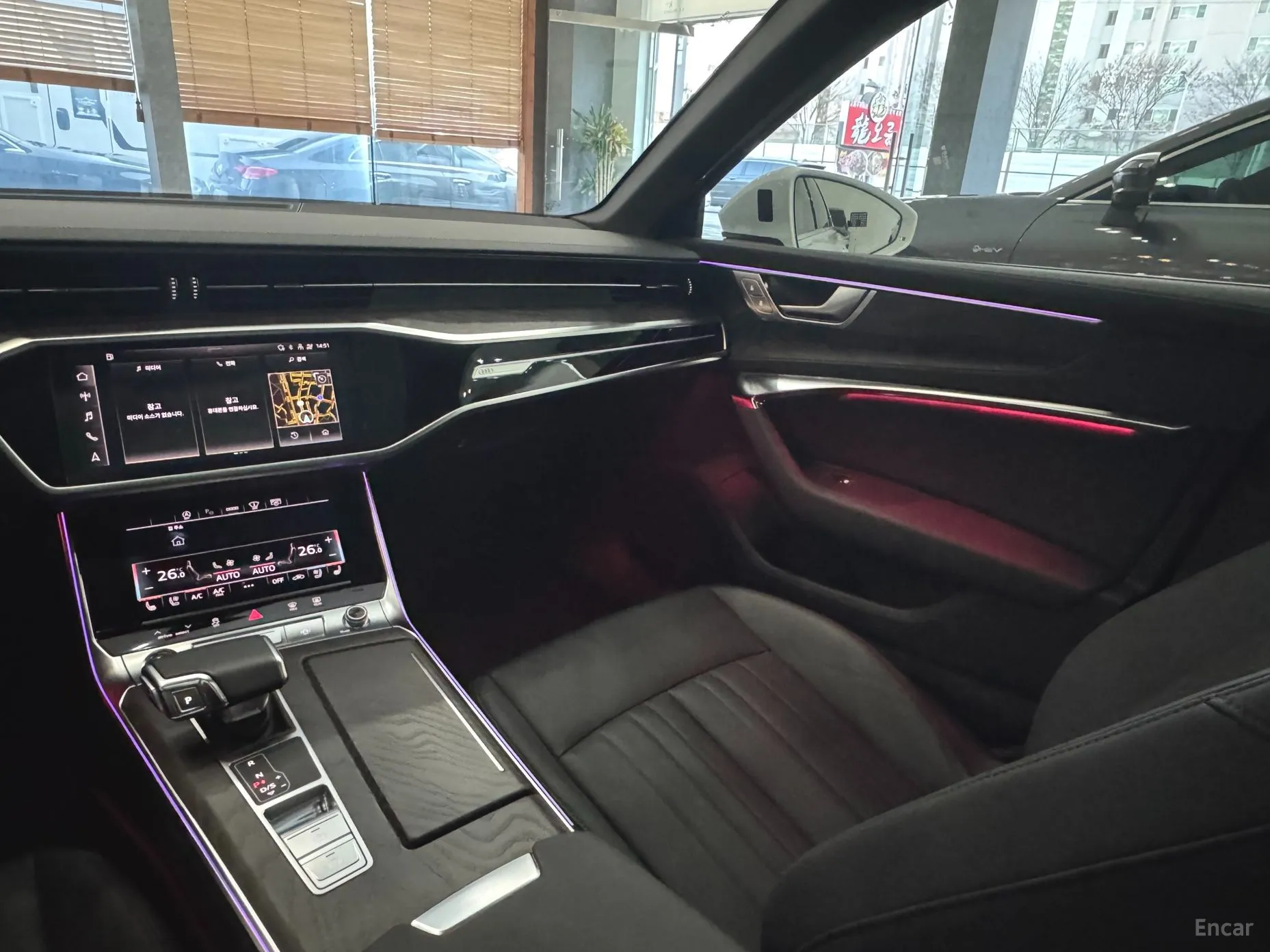 Audi A6 (C8) превью 14