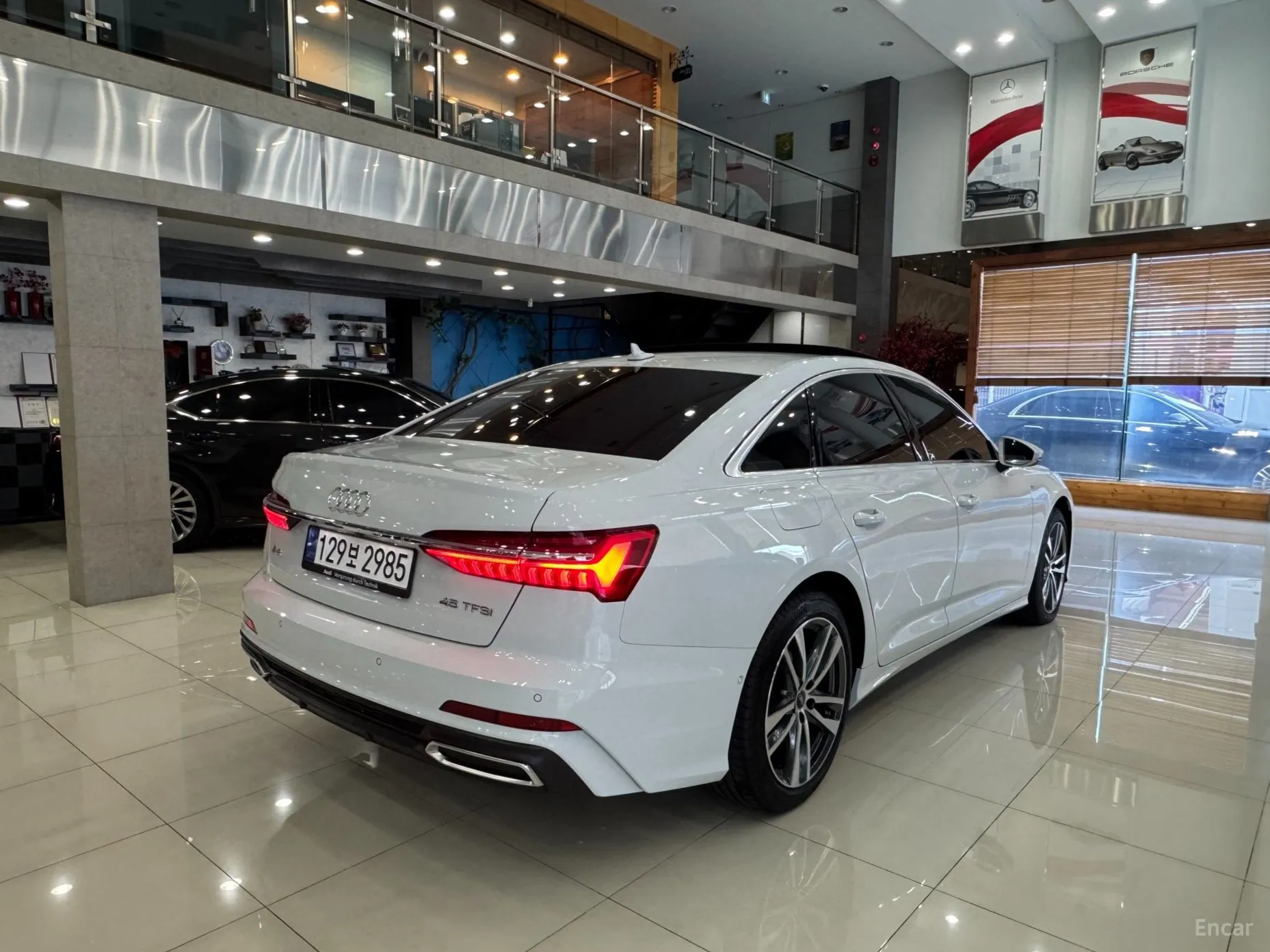 Audi A6 (C8)