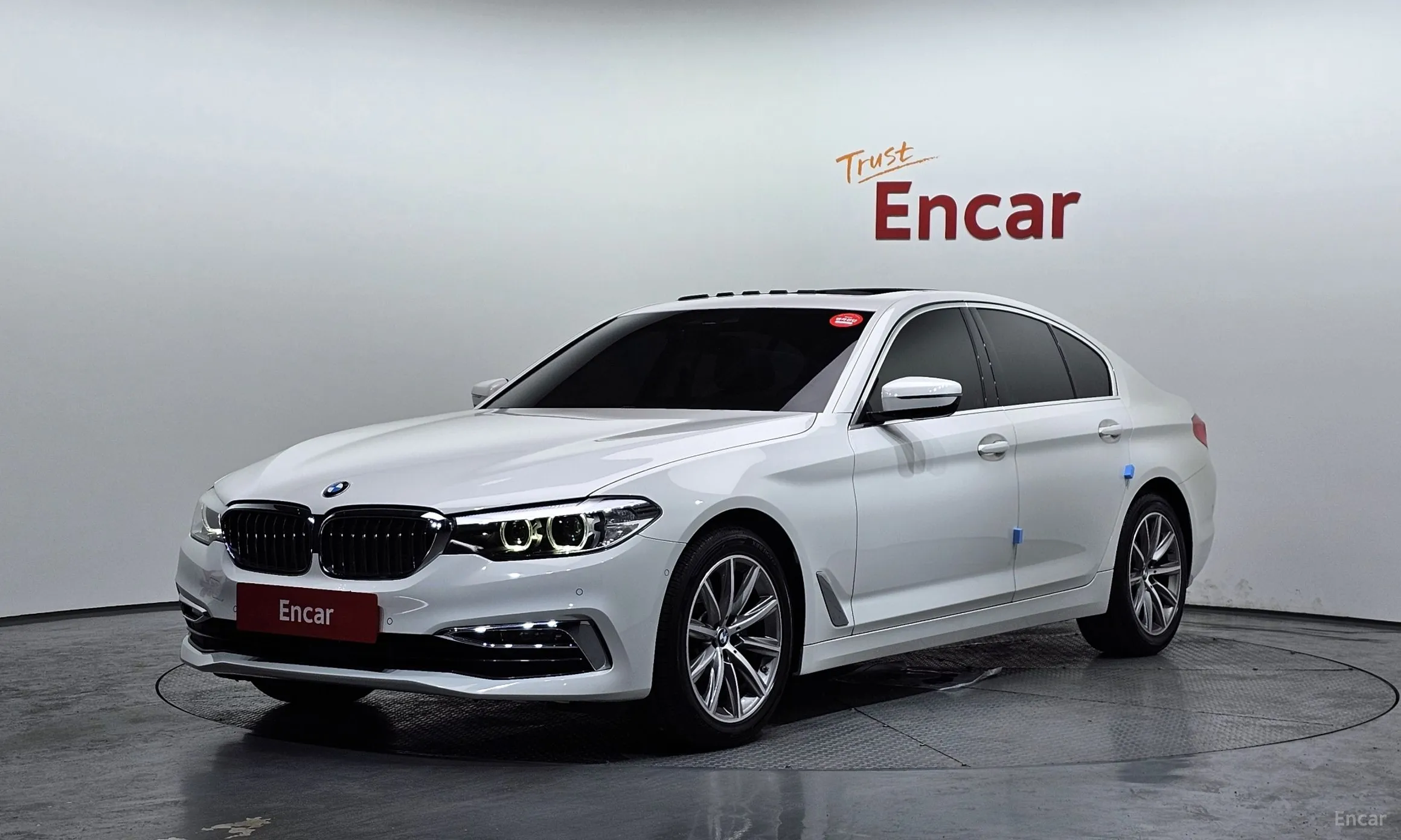 BMW 5 Series (G30)