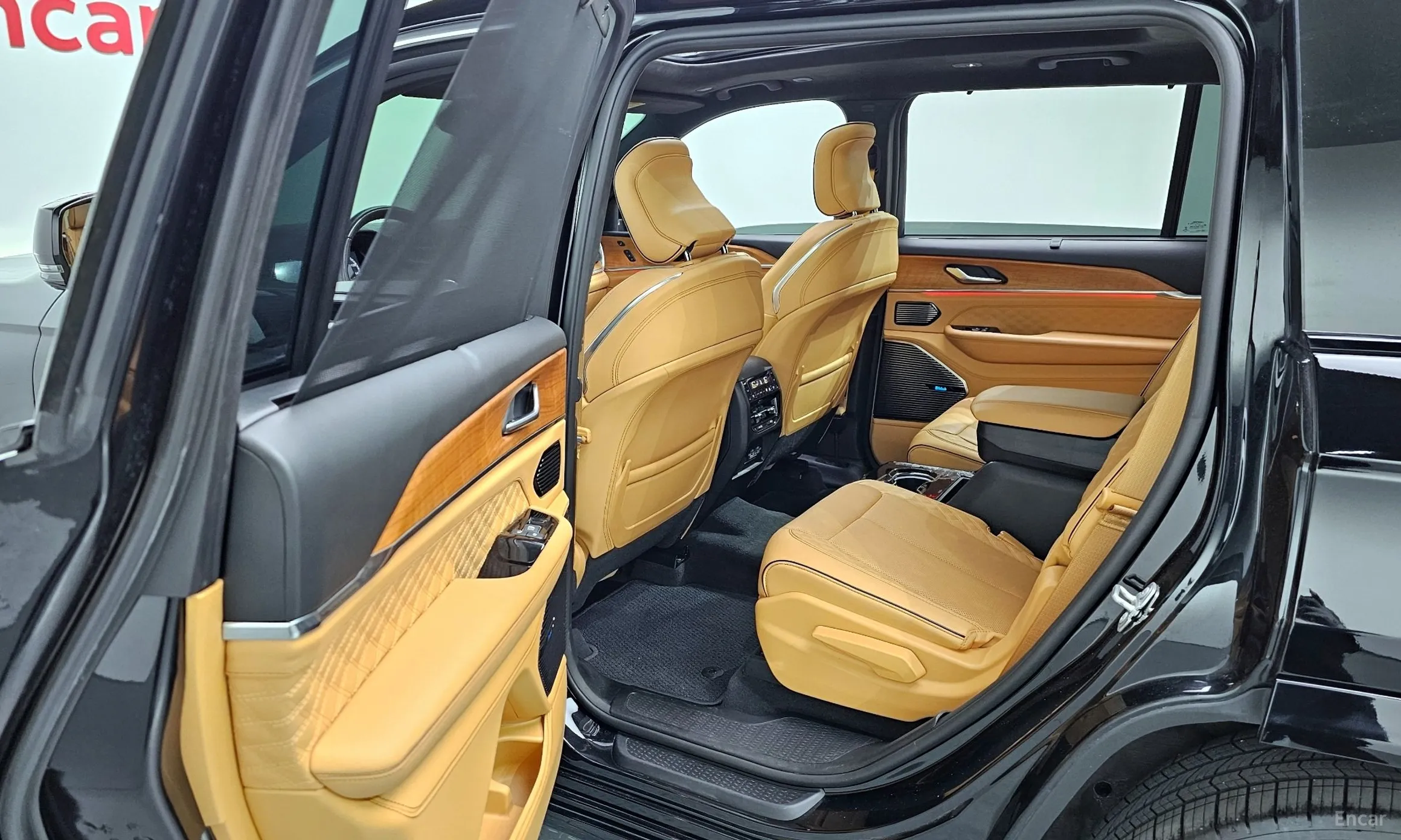 Jeep Grand Cherokee (WL) превью 12
