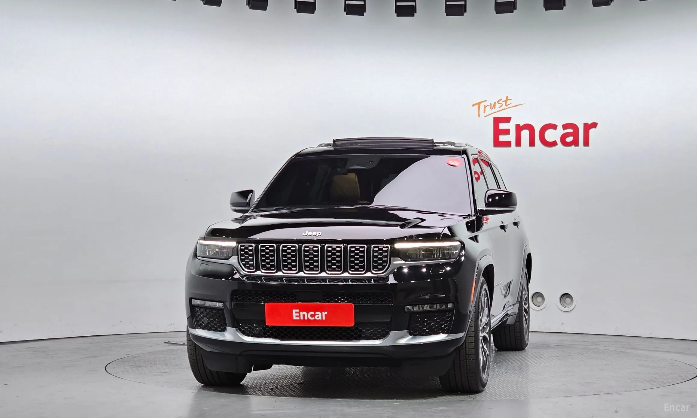 Jeep Grand Cherokee (WL) превью 3