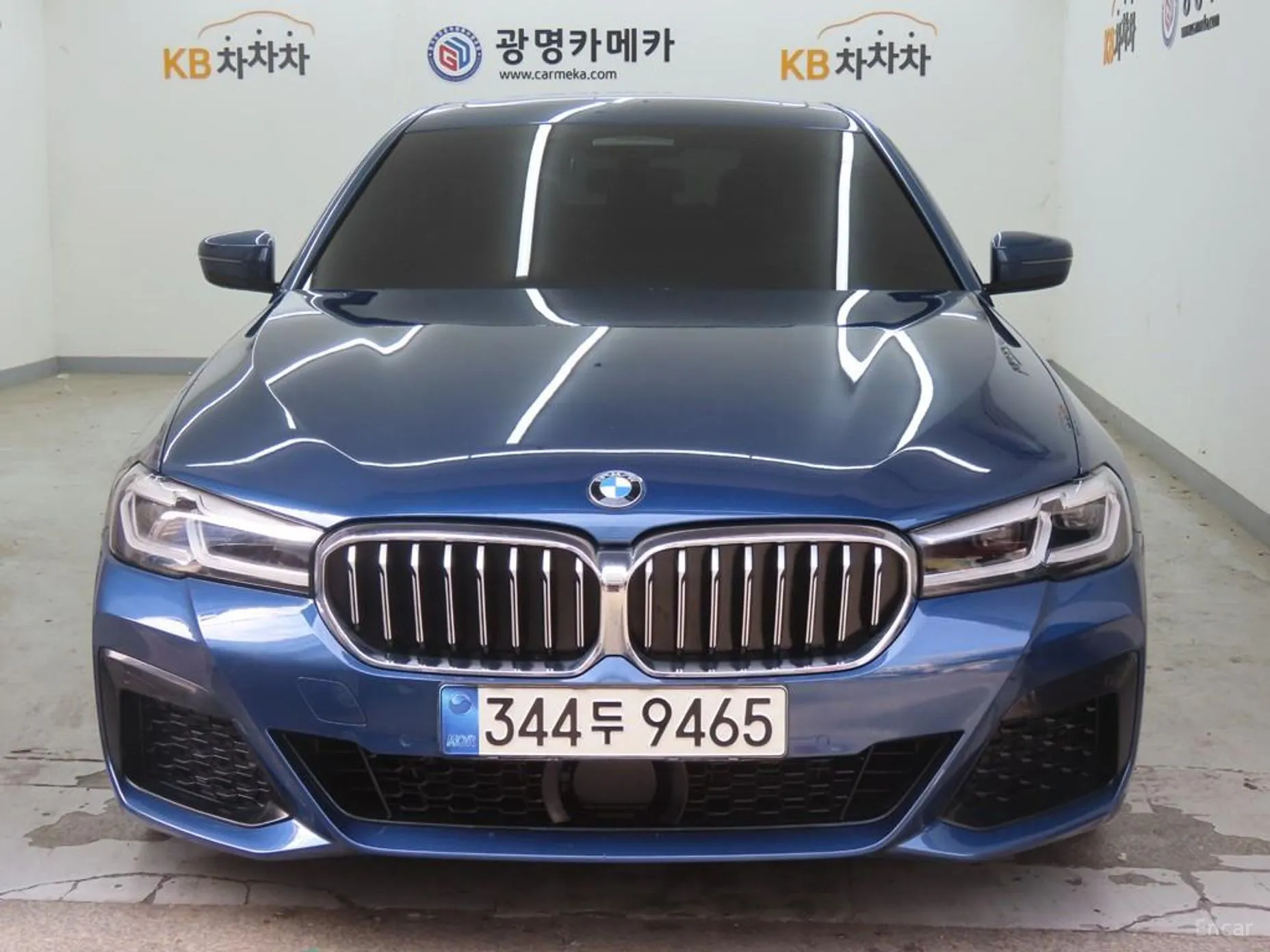BMW 5 Series (G30)