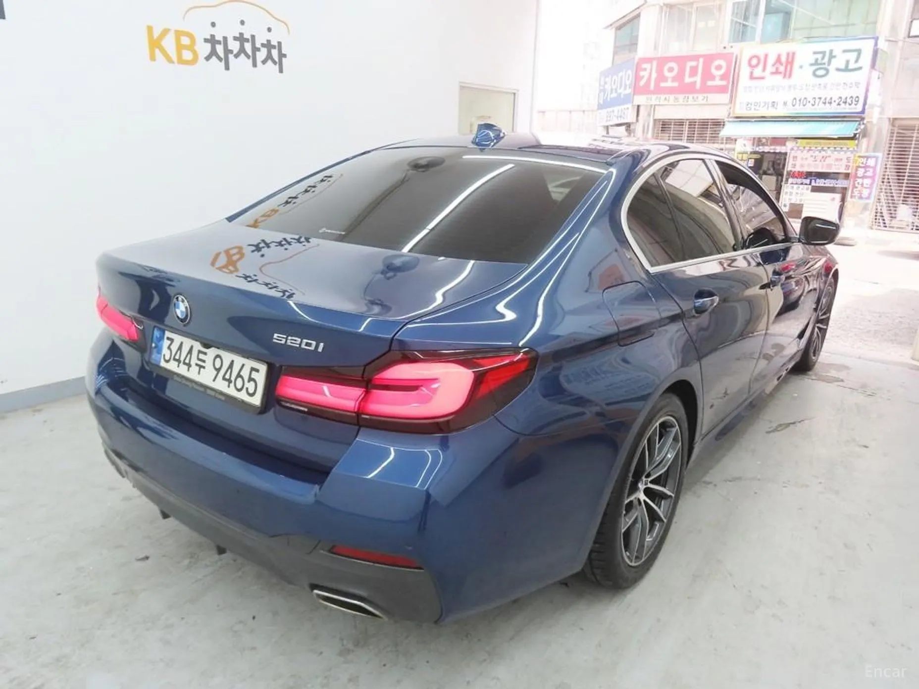 BMW 5 Series (G30) превью 3