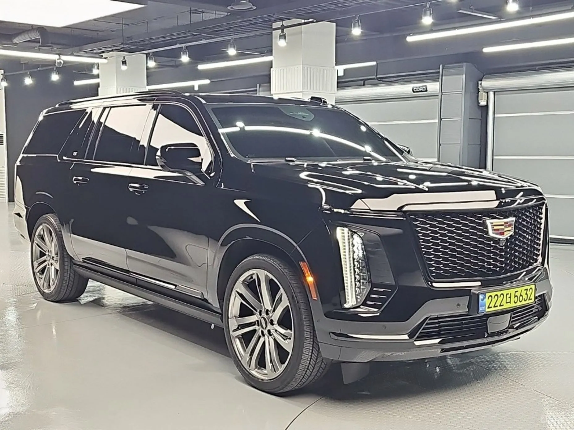 Cadillac Escalade 5th Generation
