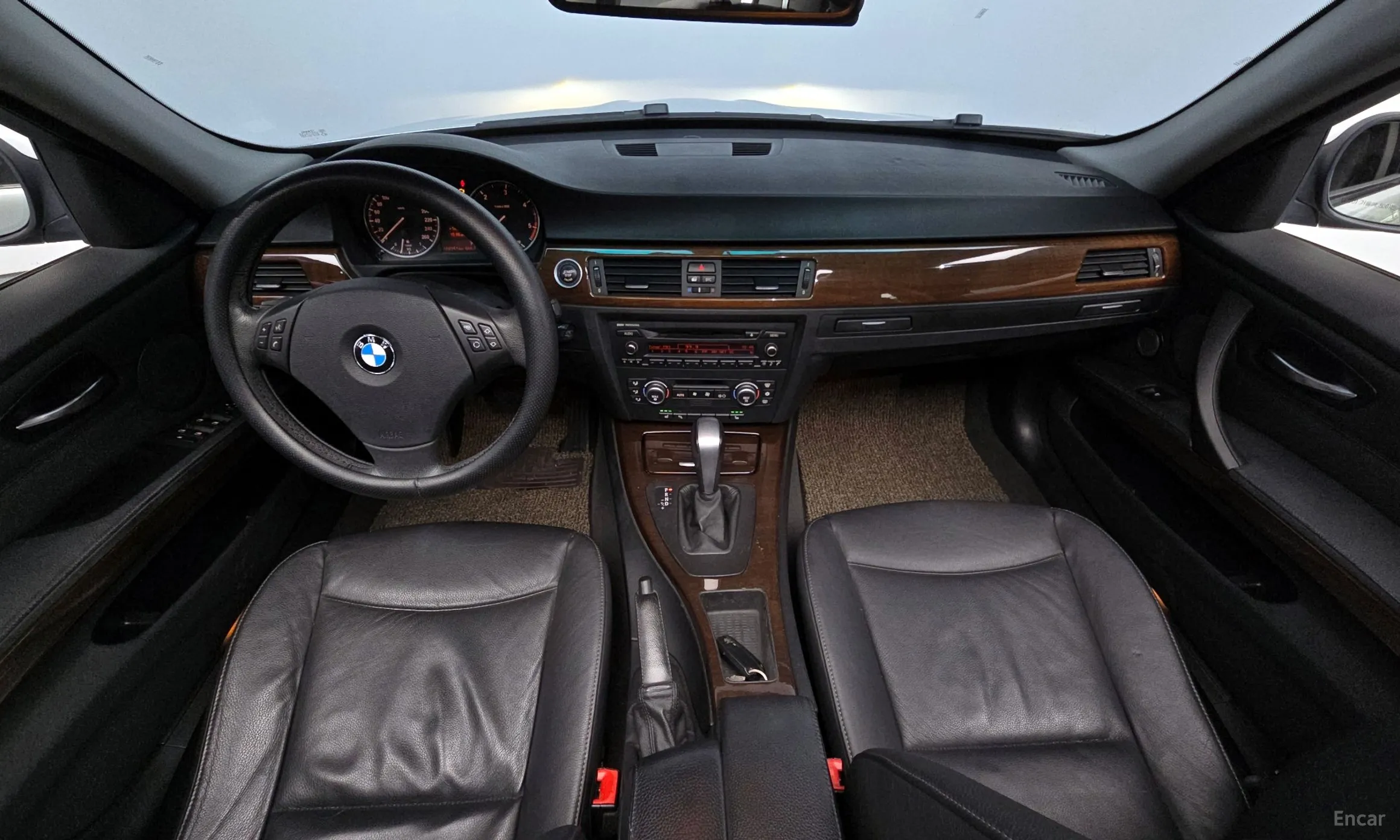 BMW 3 Series (E90) превью 7