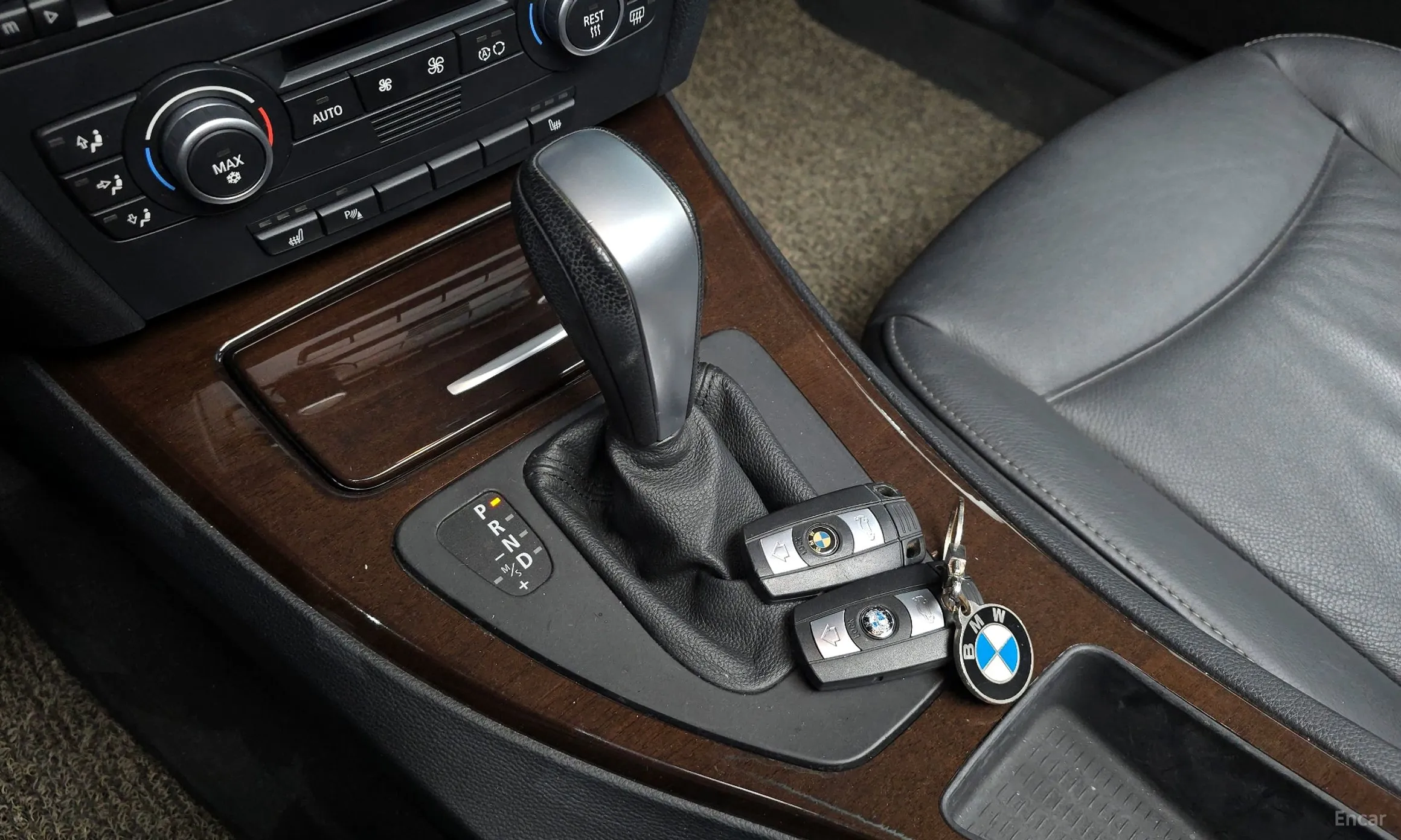 BMW 3 Series (E90) превью 9