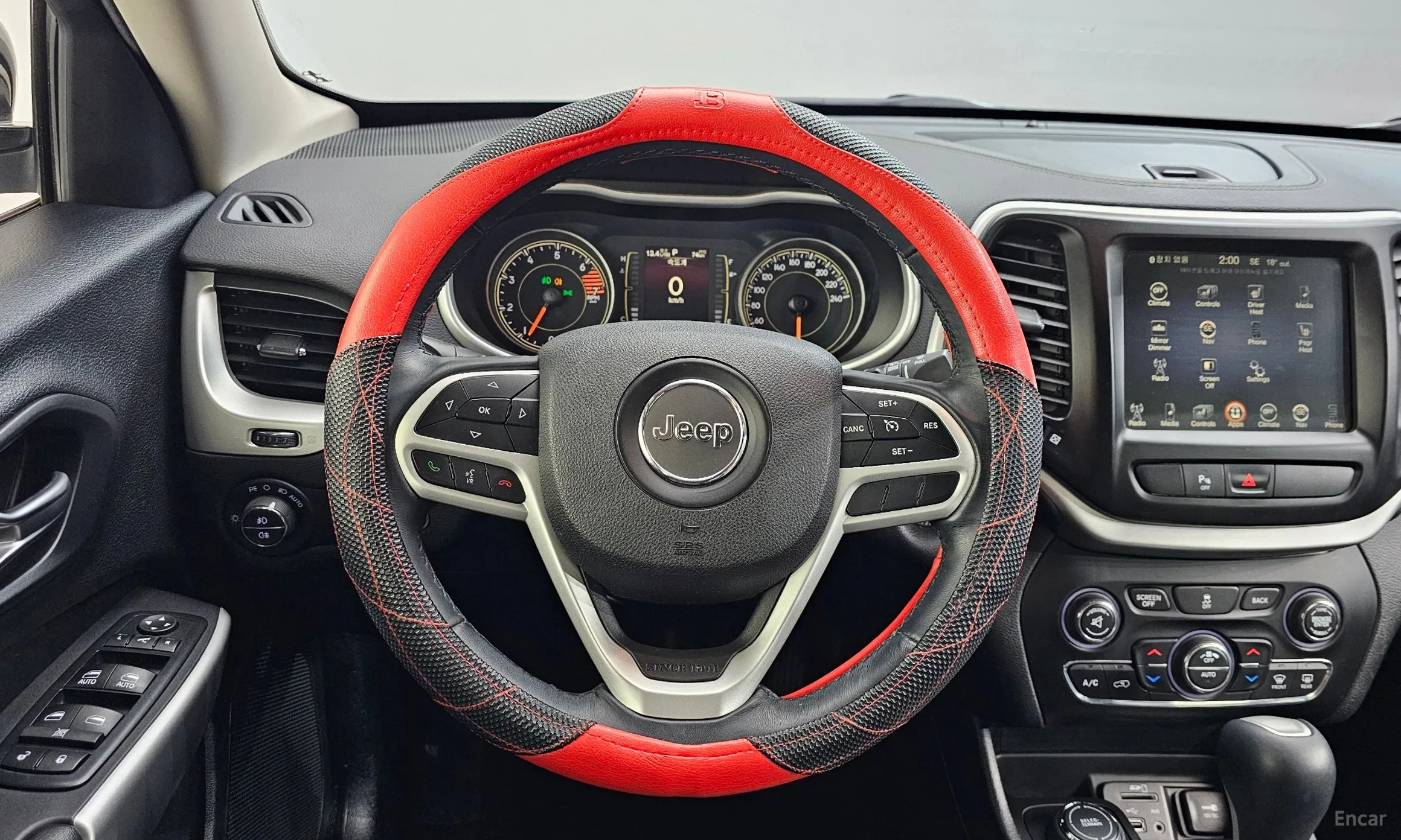 Jeep Cherokee (KL) превью 13