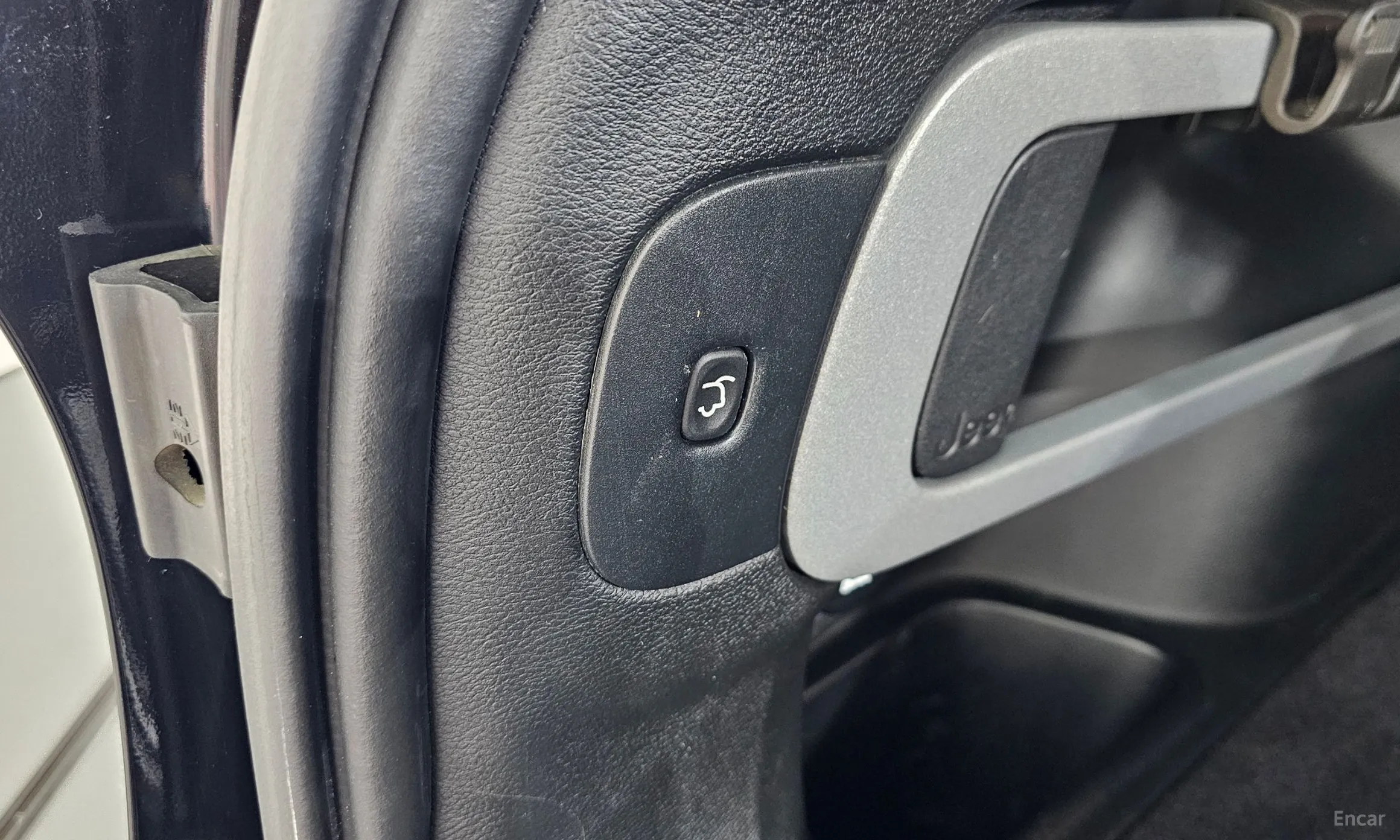 Jeep Cherokee (KL) превью 20
