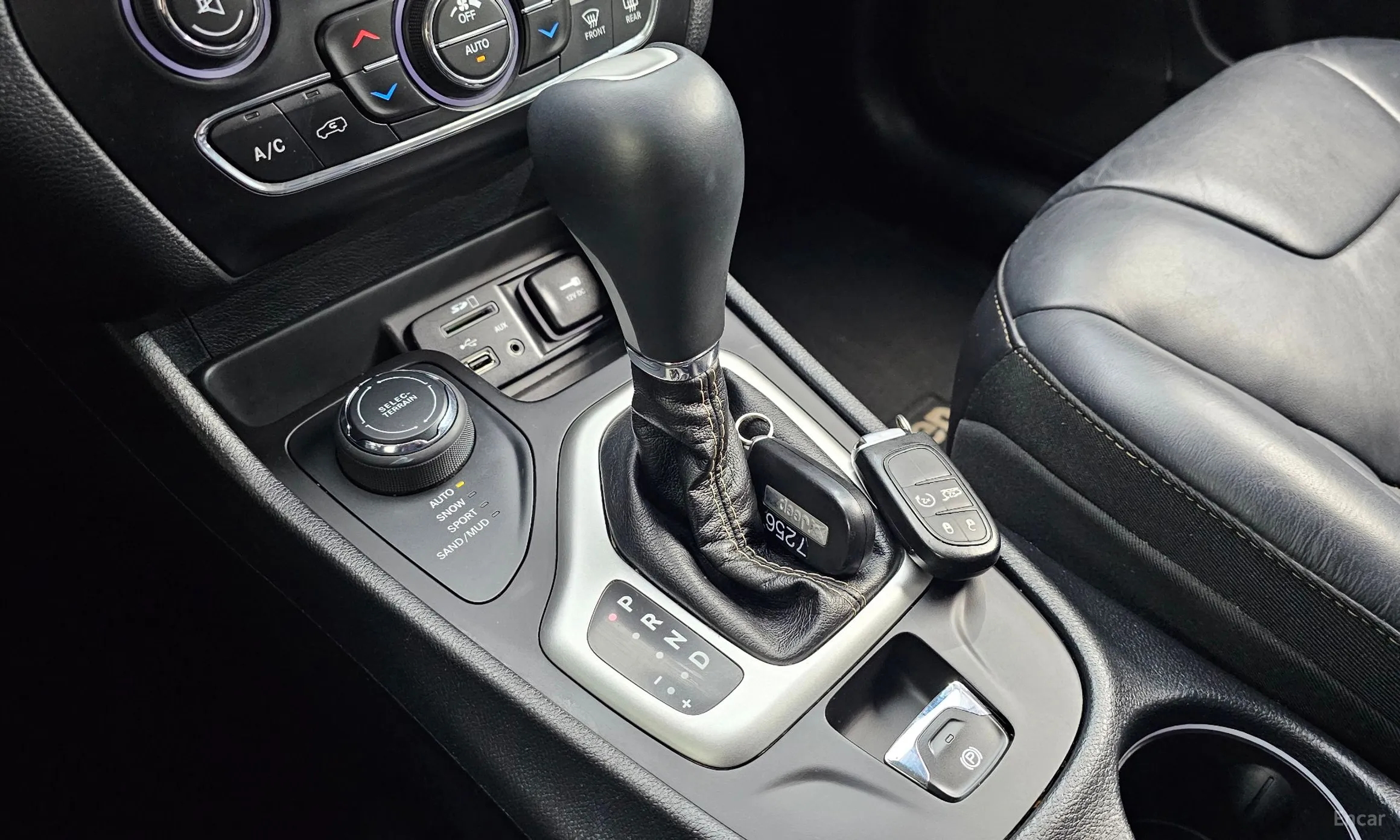 Jeep Cherokee (KL) превью 9
