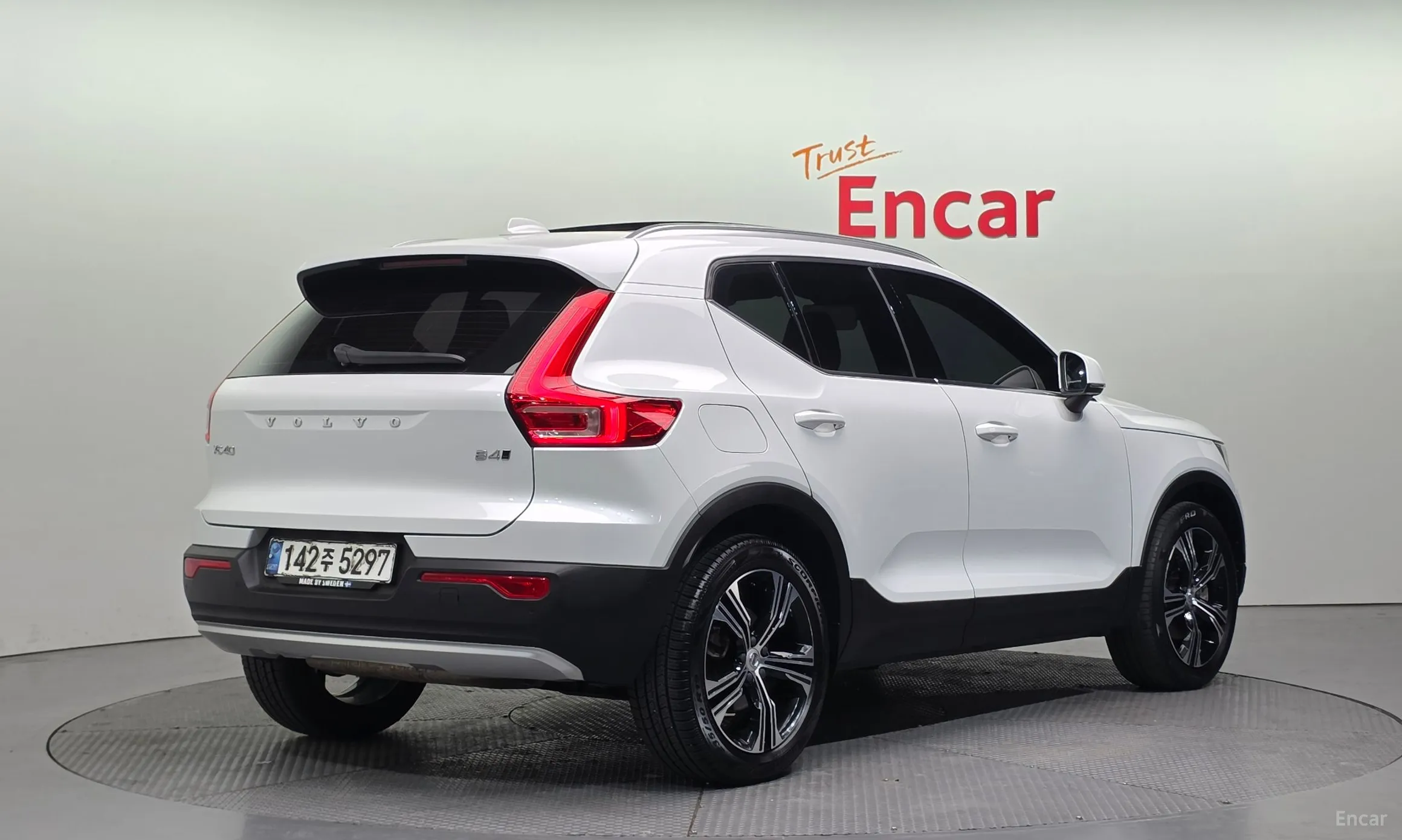 Volvo XC40
