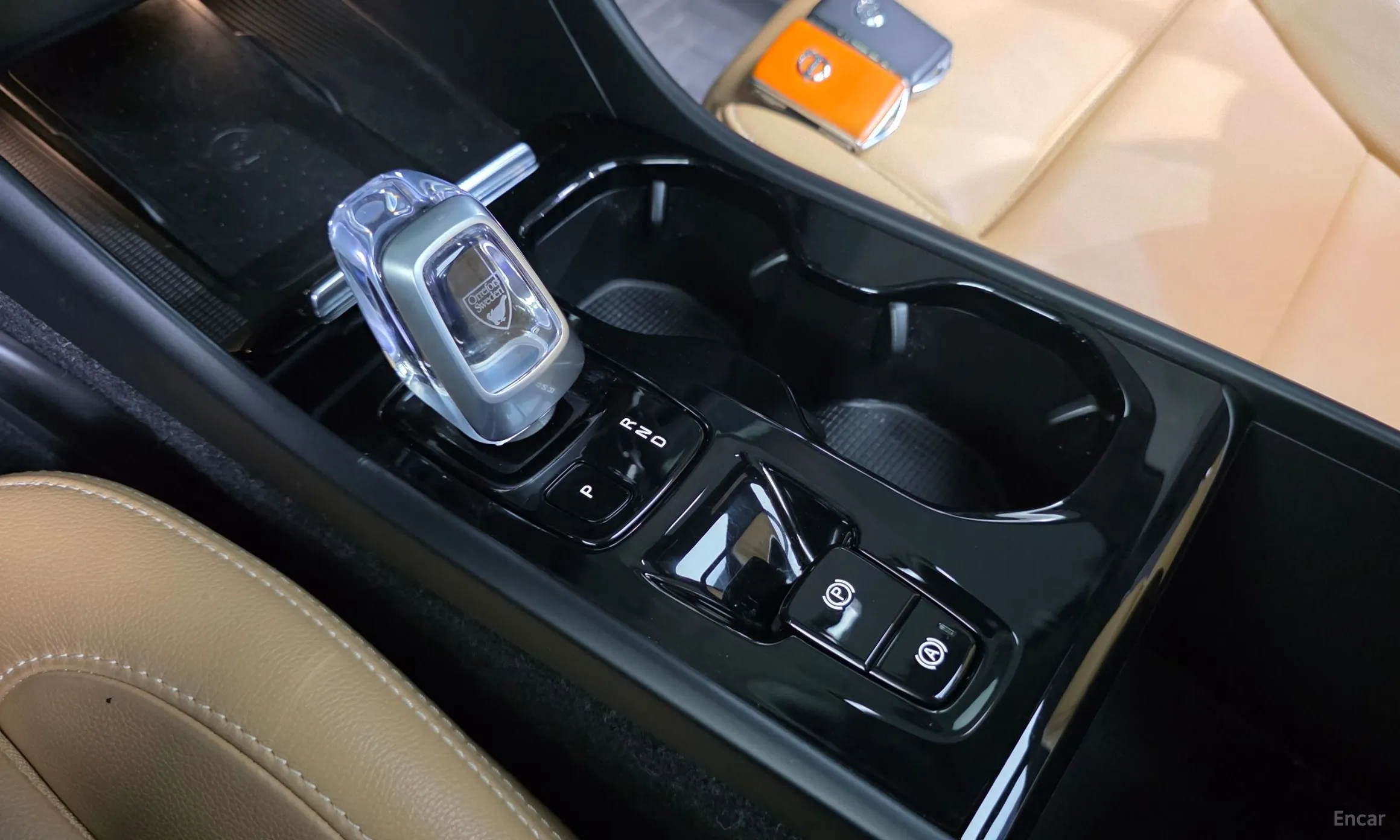 Volvo XC40 превью 9