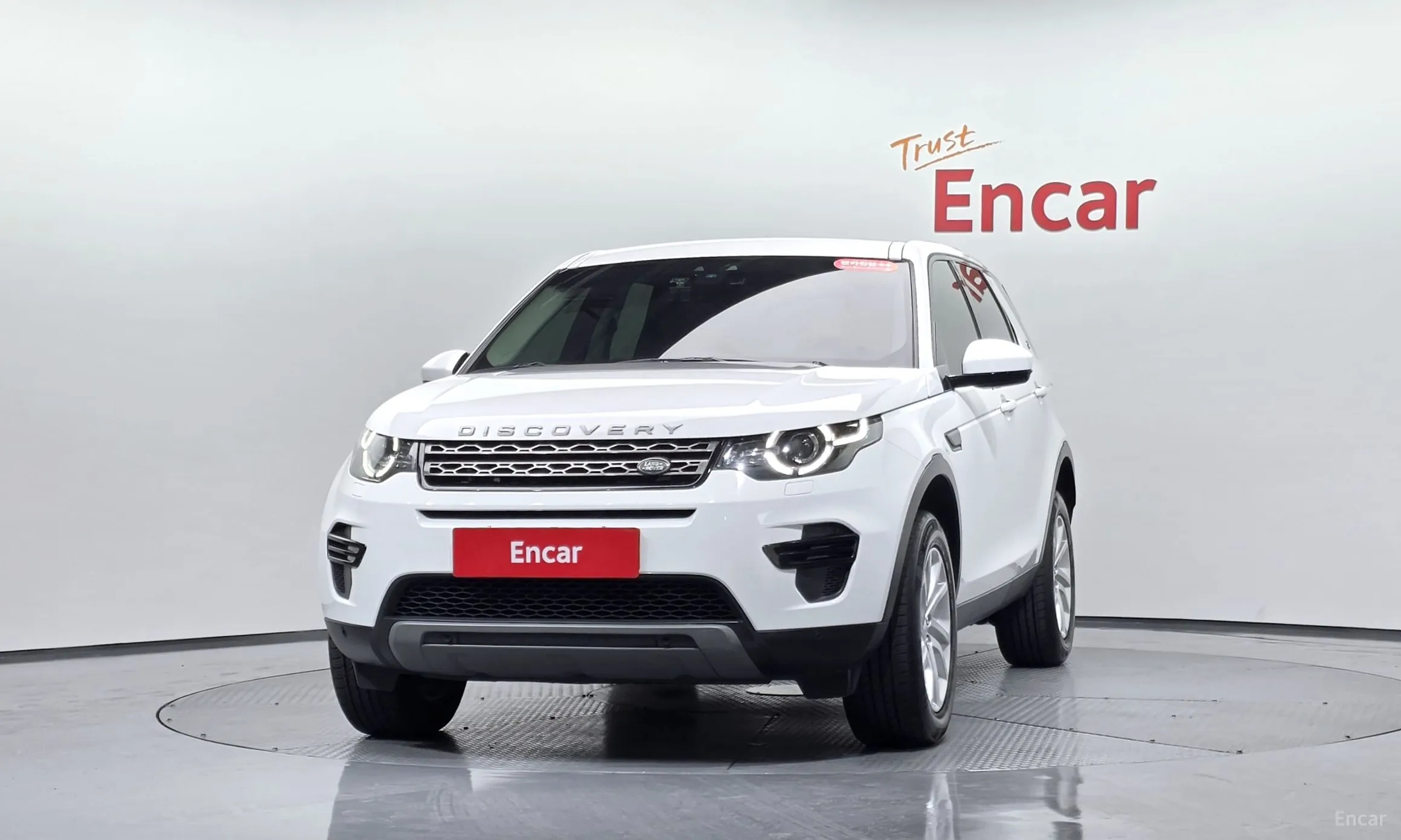 Land Rover Discovery Sports превью 3