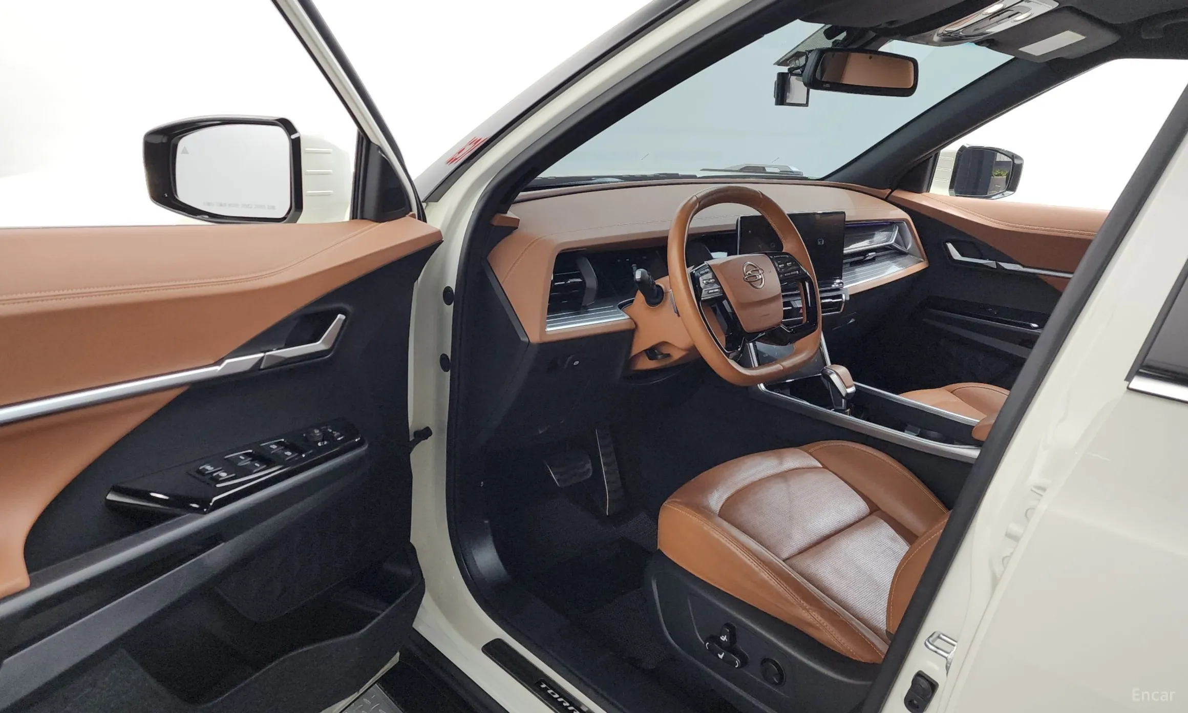 KG Mobility (SsangYong) Torres превью 10