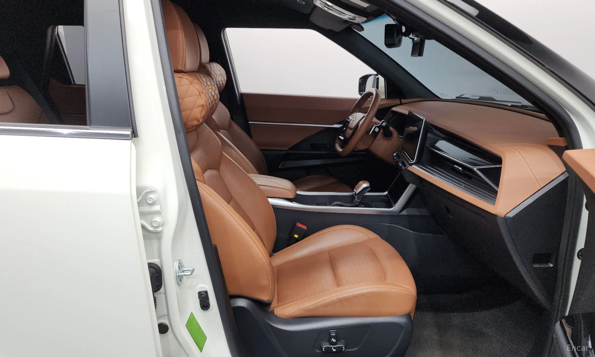 KG Mobility (SsangYong) Torres превью 11