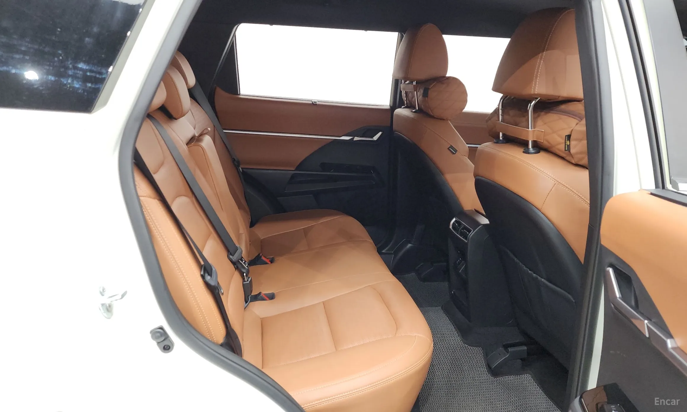 KG Mobility (SsangYong) Torres превью 12