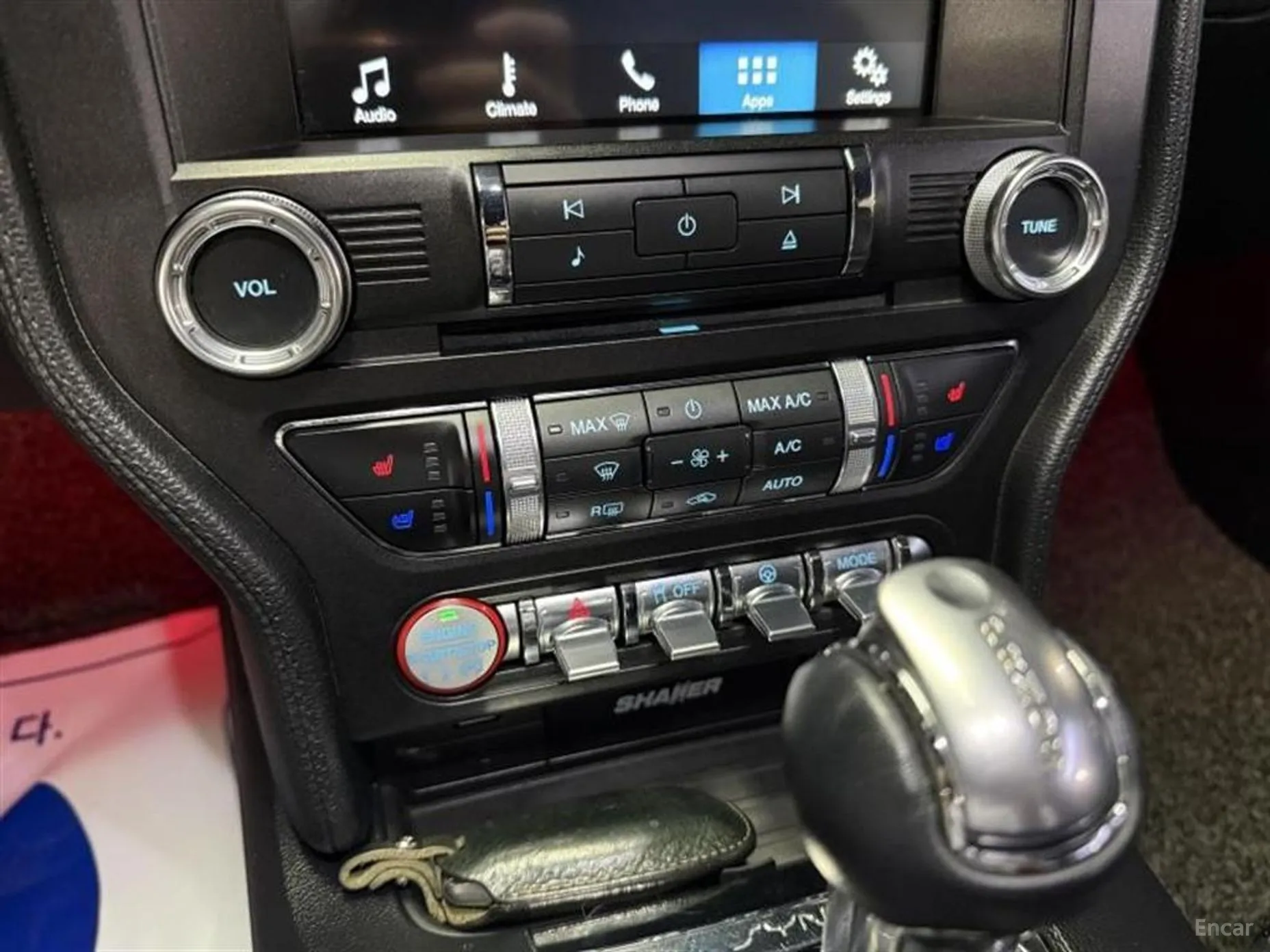 Ford Mustang превью 13